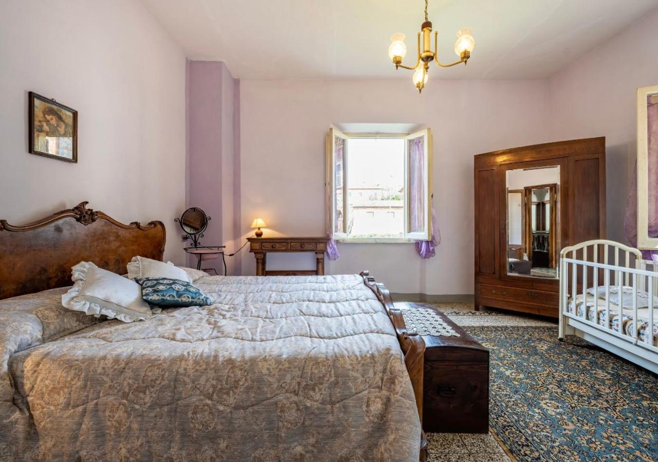 Three-Bedroom Apartment - Photo 19