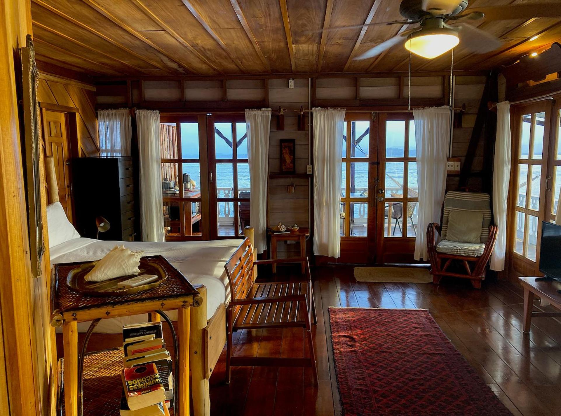 King Suite with Sea View