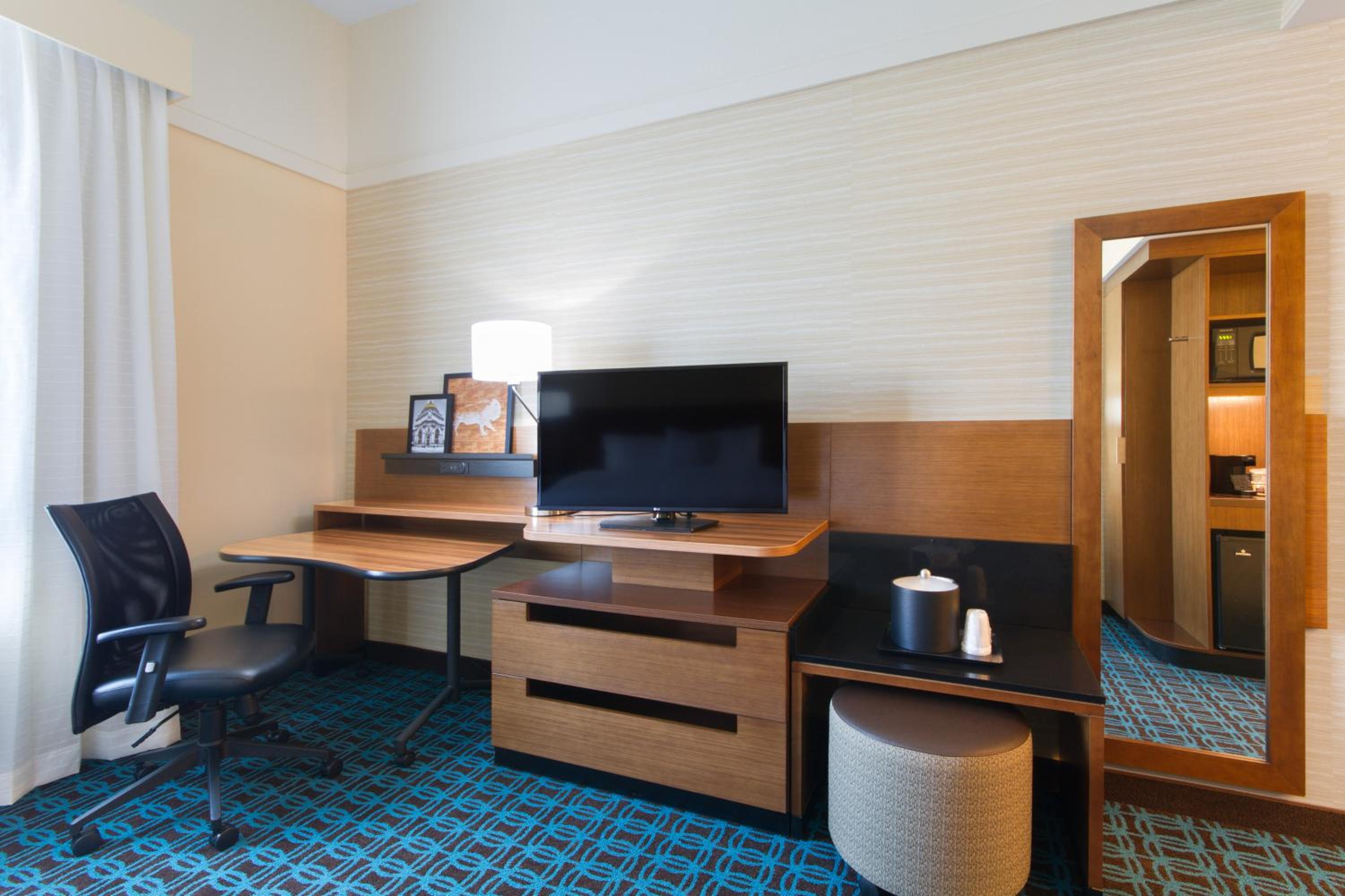 King Suite with Sofa Bed - Photo 2