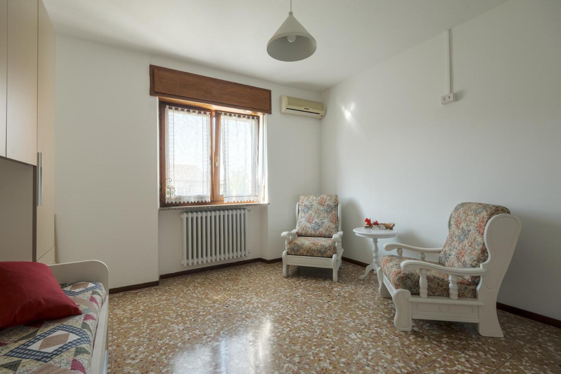 Three-Bedroom Apartment photo 3