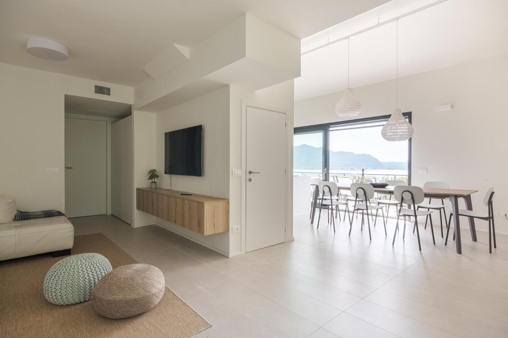 Three-Bedroom Villa photo 1