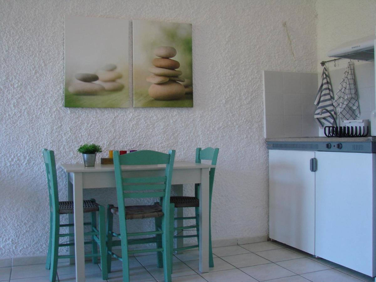 Studio (2 Adults) photo 3