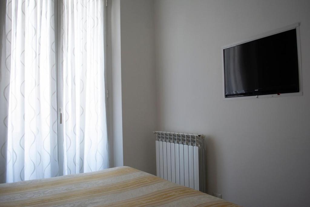 Double Room - (Annex no elevator) thumbnail 5