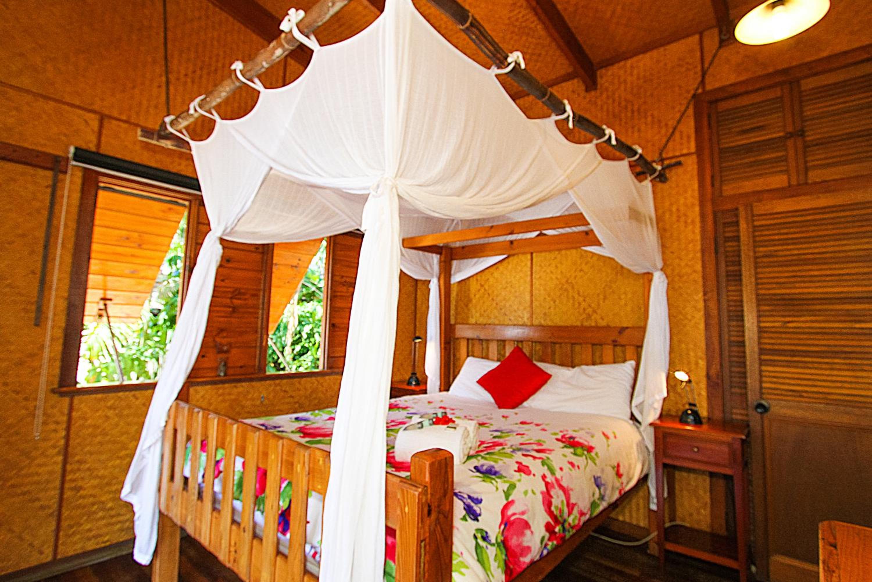 Two-Bedroom Bungalow with Ocean View