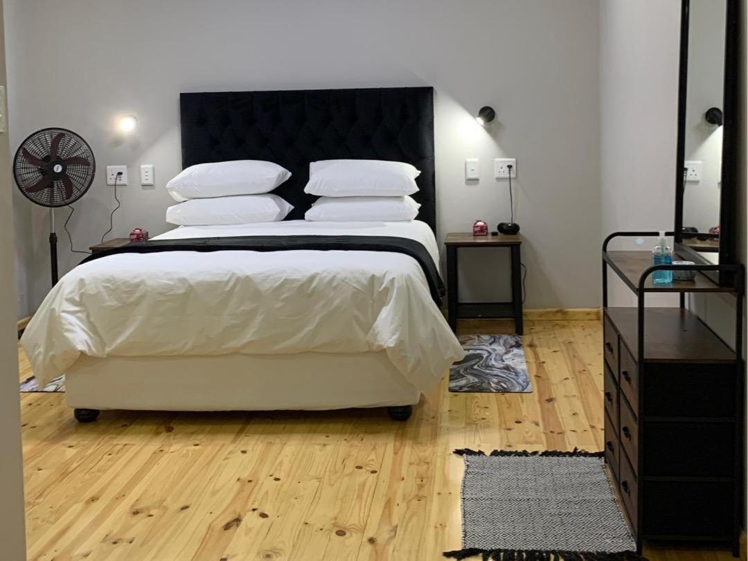 One-Bedroom Suite photo 2