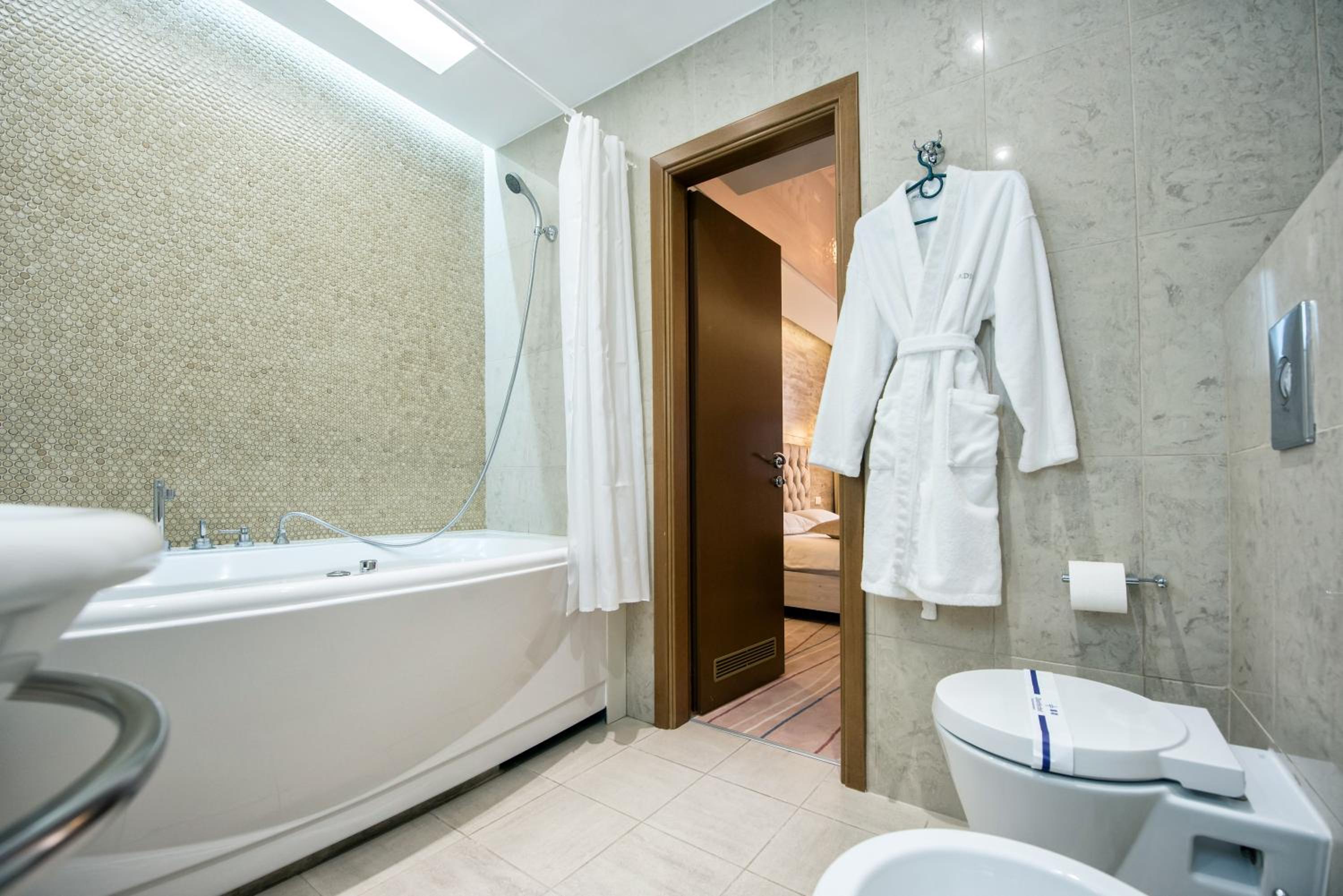 Suite photo 2