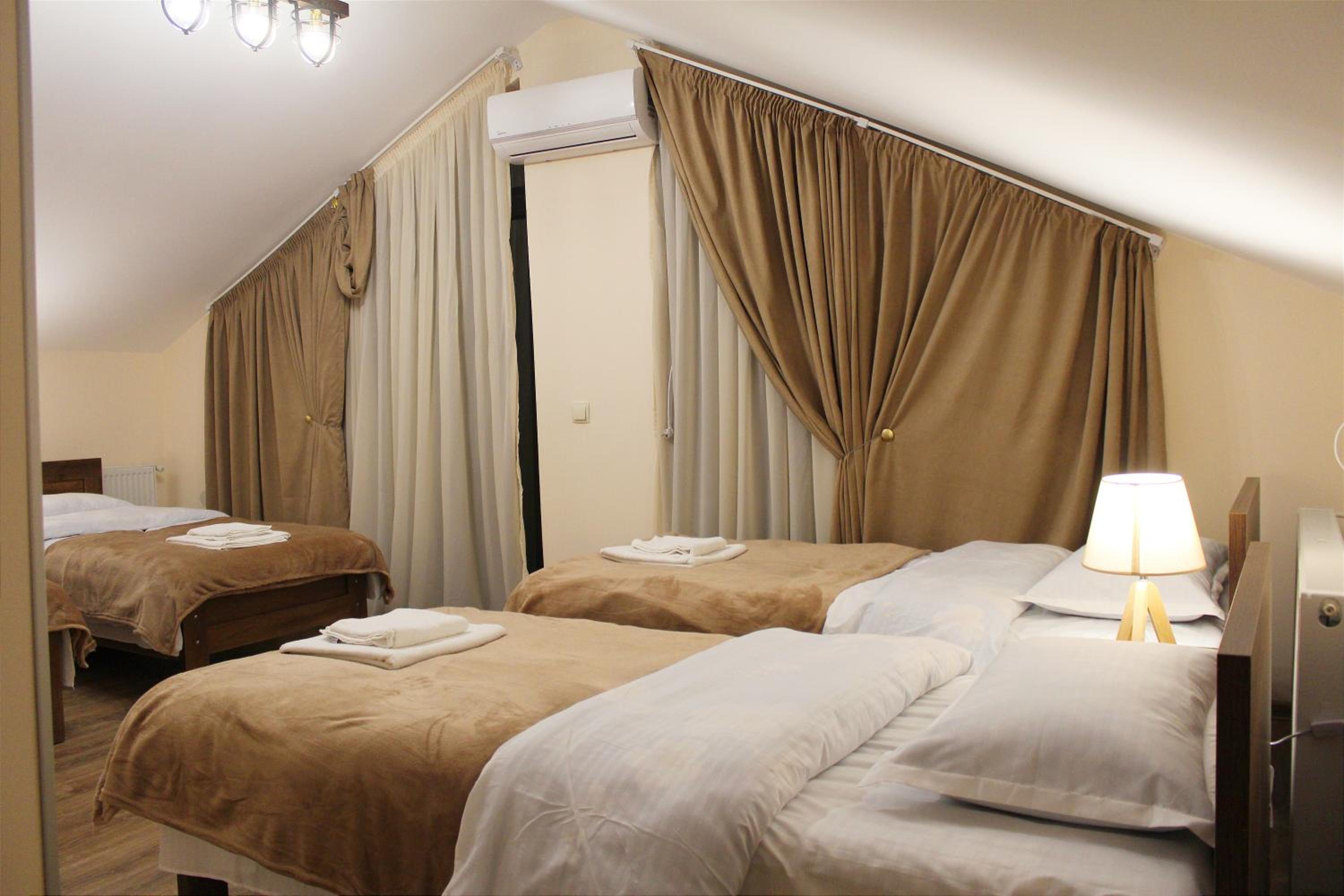 Apartment with Balcony photo 1
