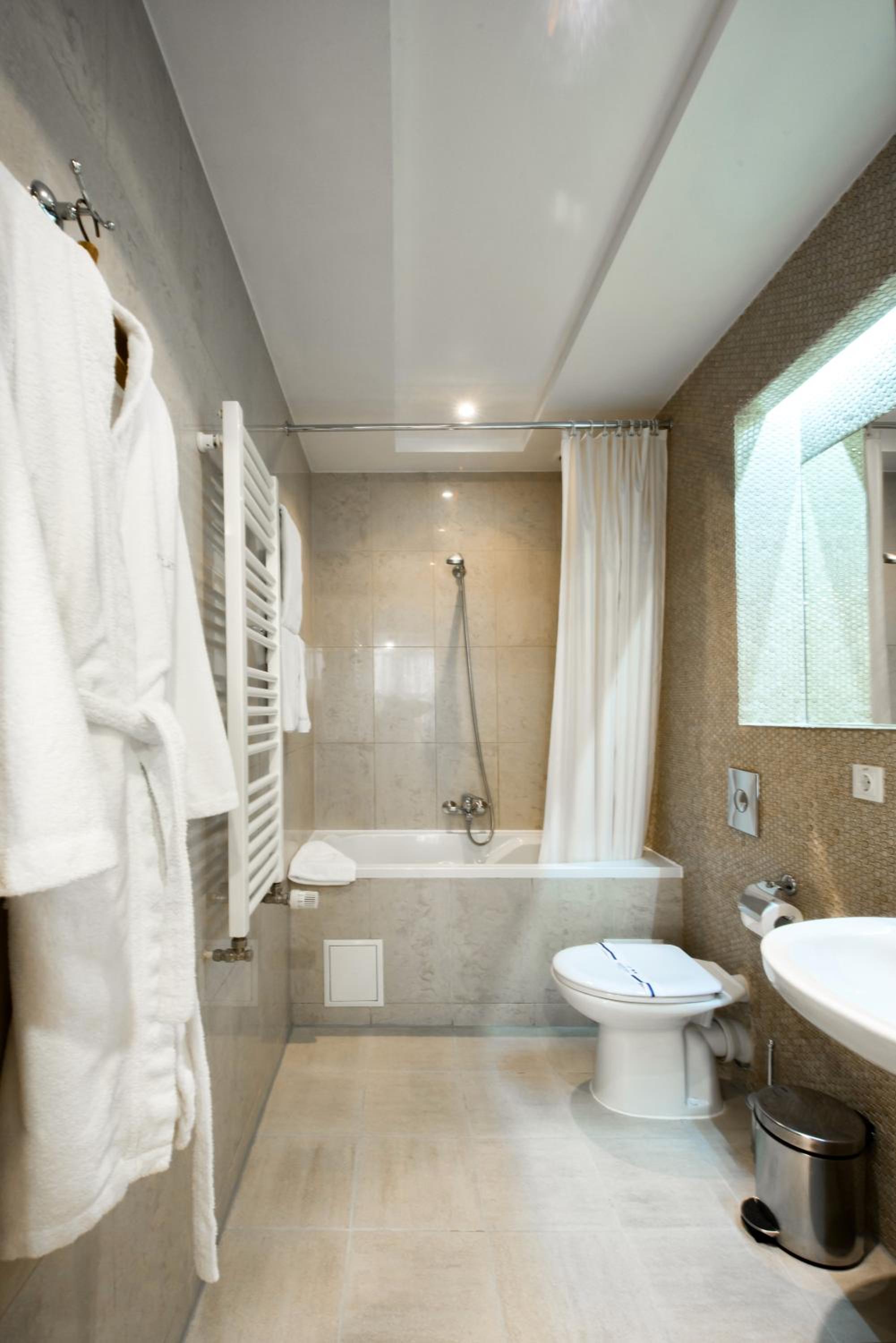 Superior Double Room photo 2
