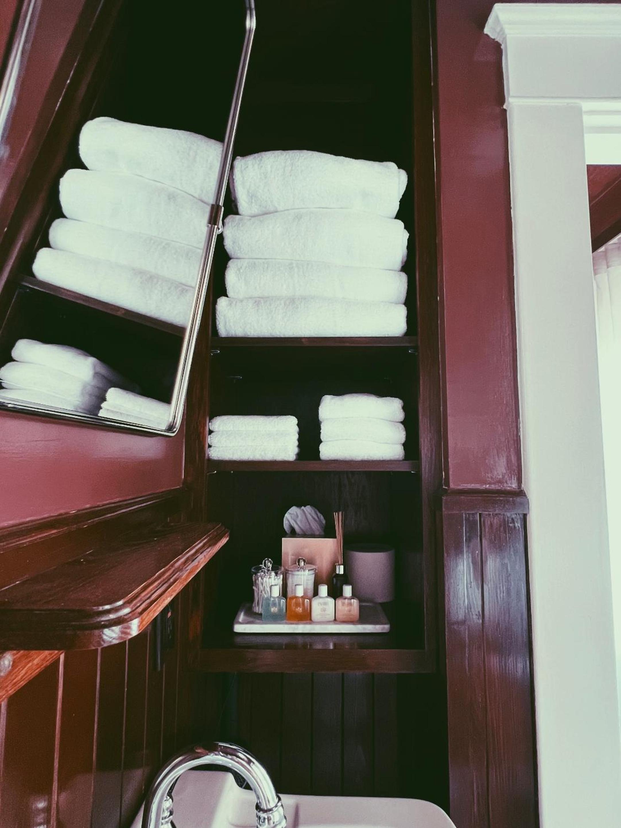 Double Room with Private Bathroom - Photo 4