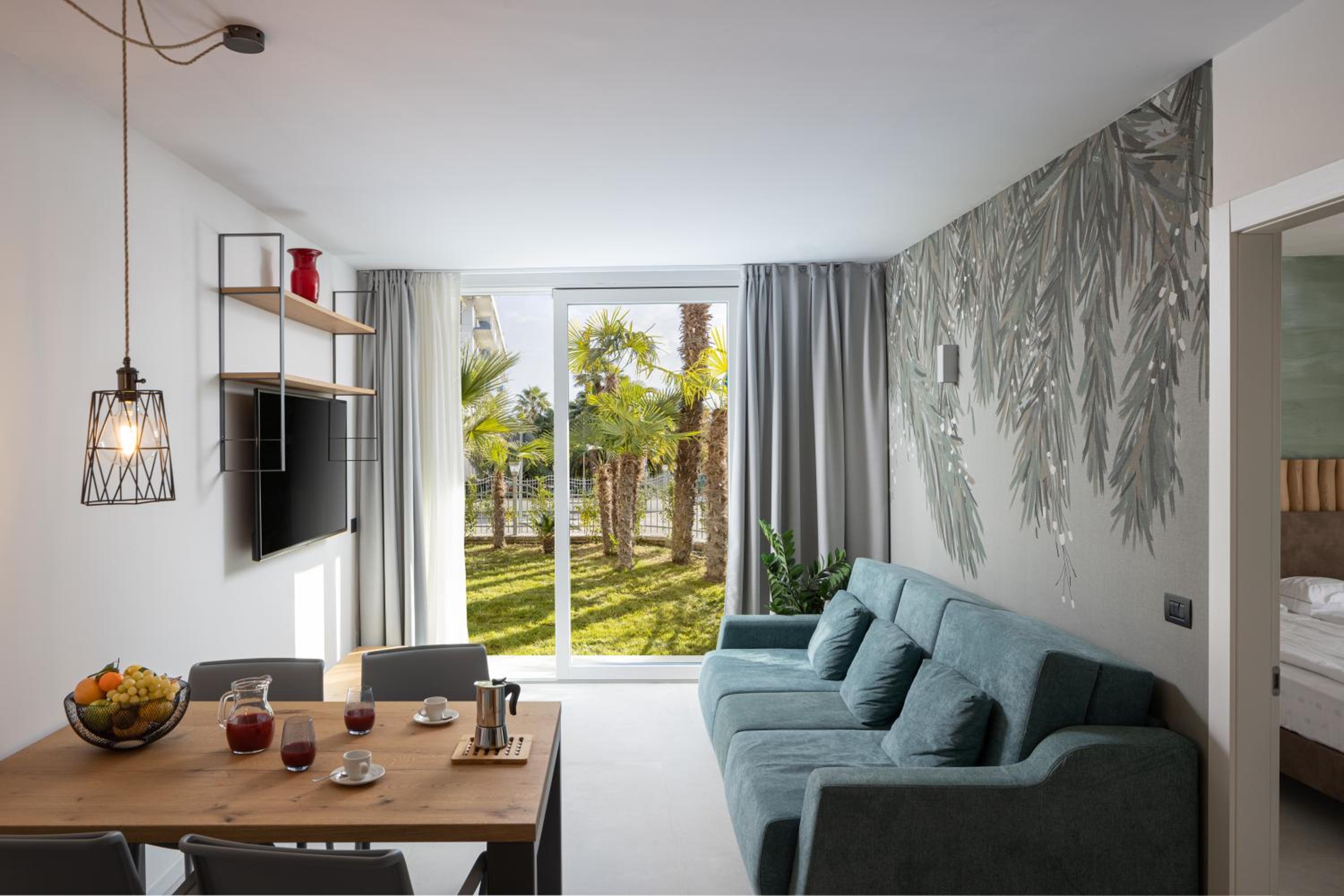 Apartment Ground Floor with Garden