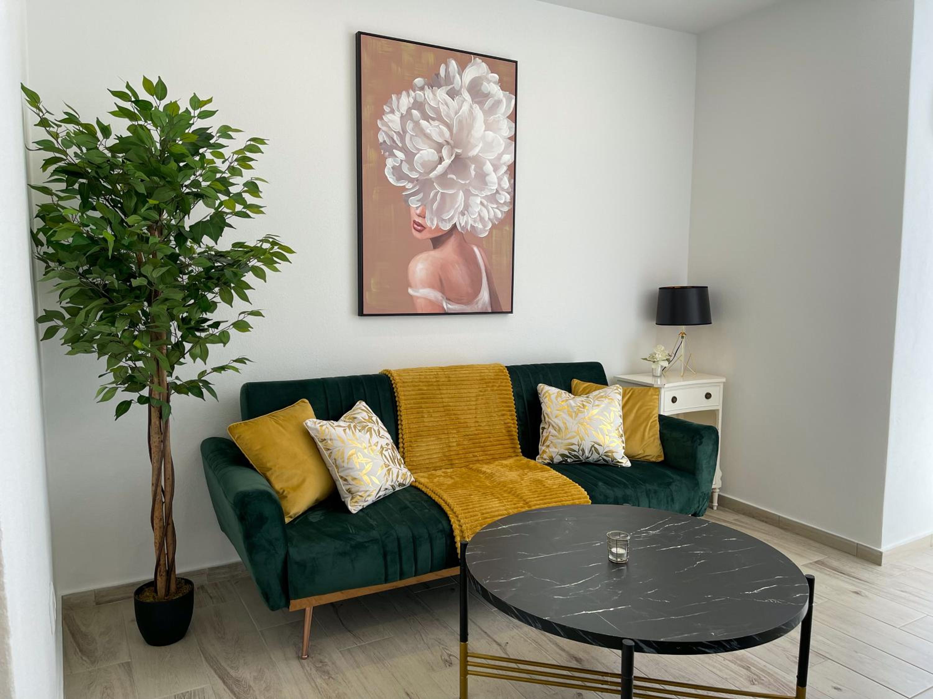 Apartment photo 1