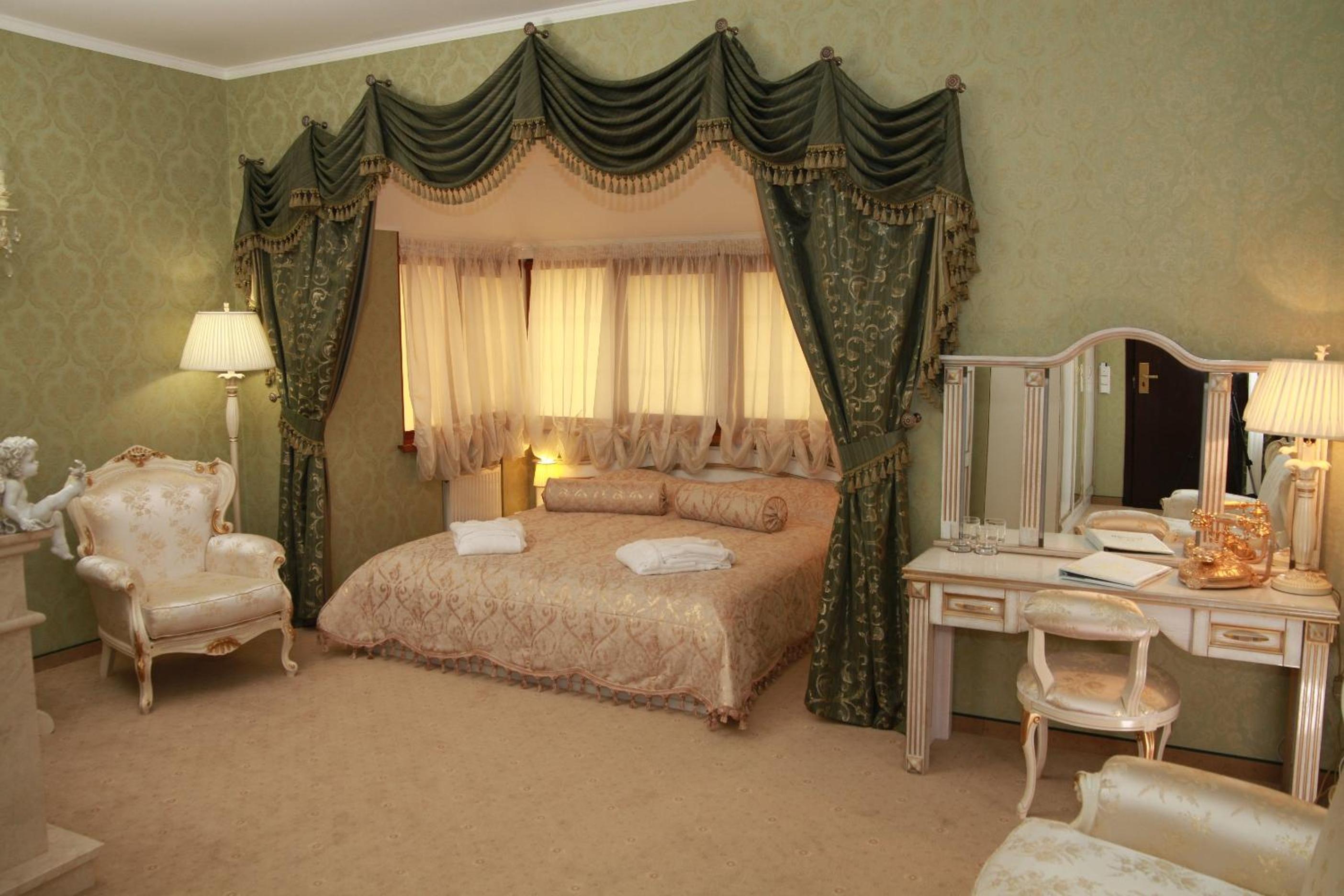 Bridal Room photo 2