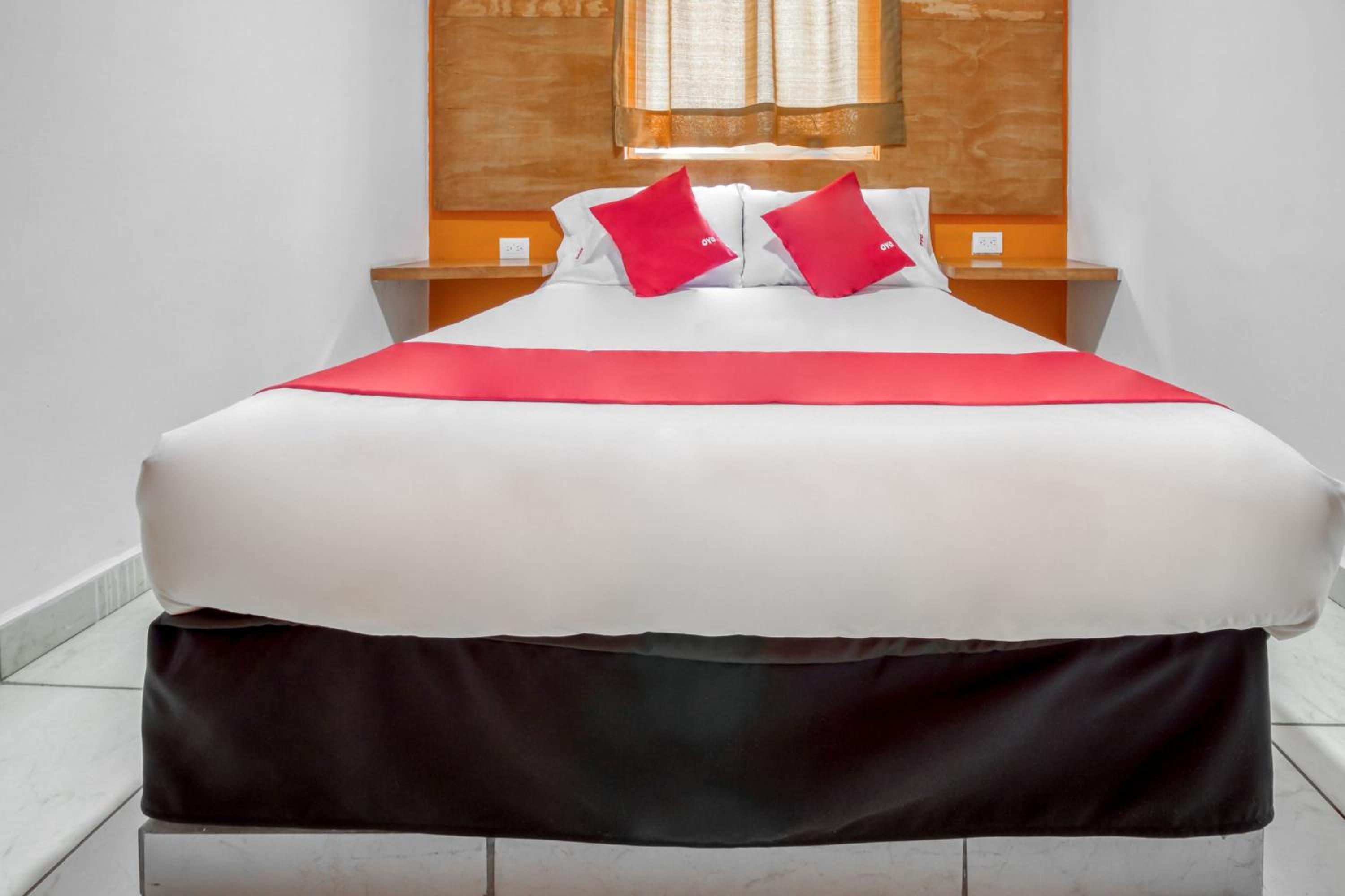 Standard Two Beds - Photo 6