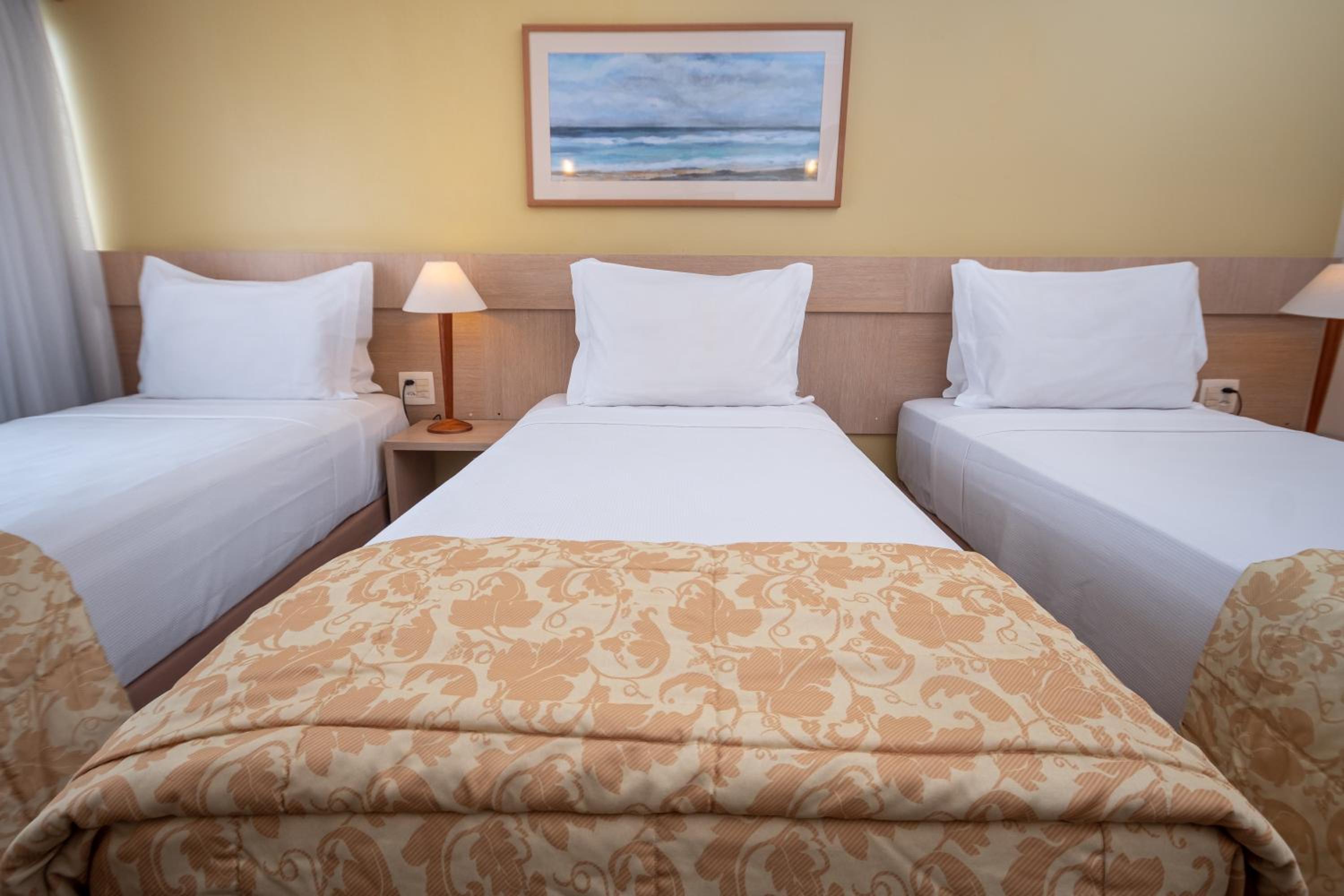 Standard Triple Room - Photo 1