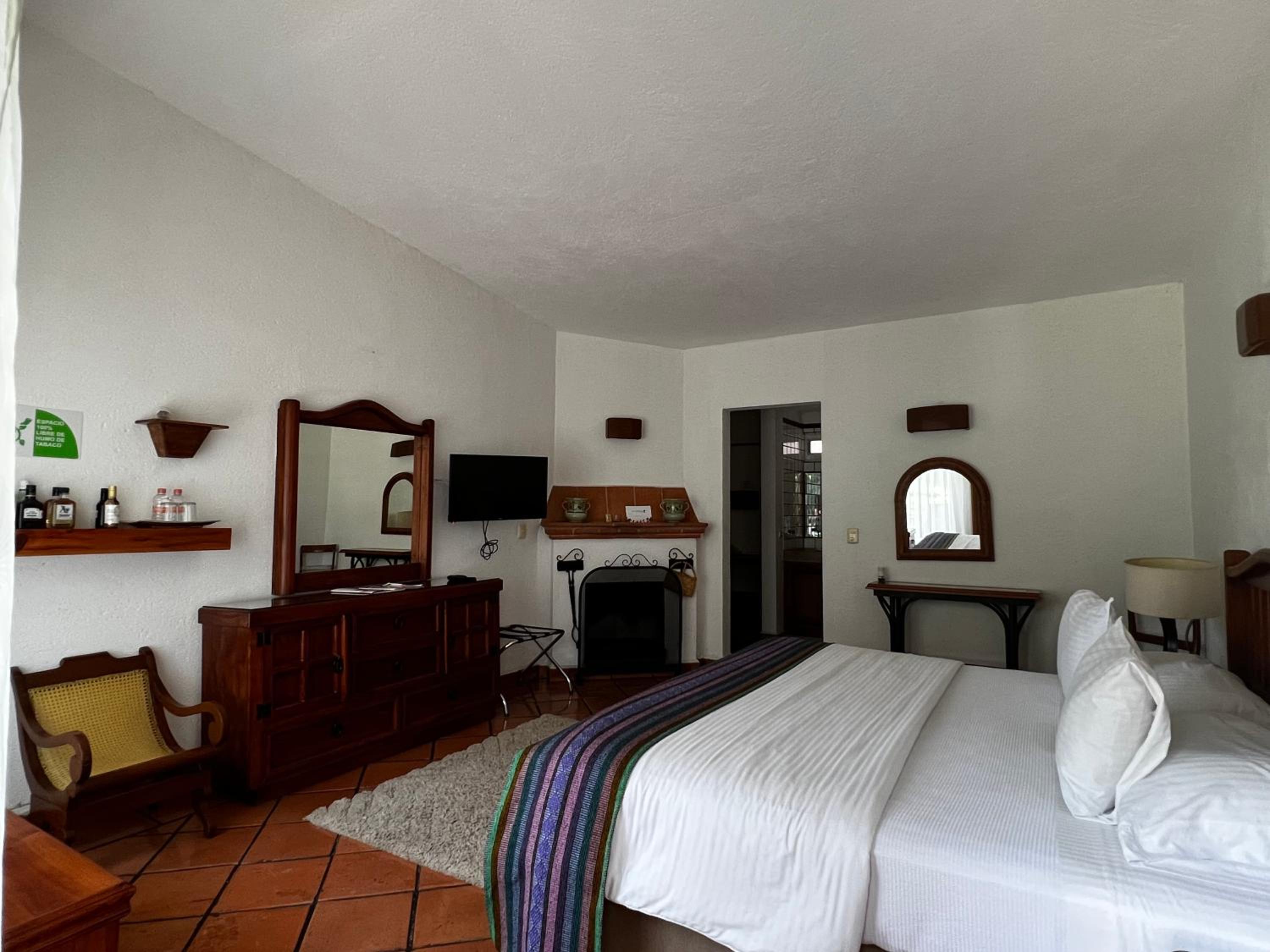 Double Room - Photo 2