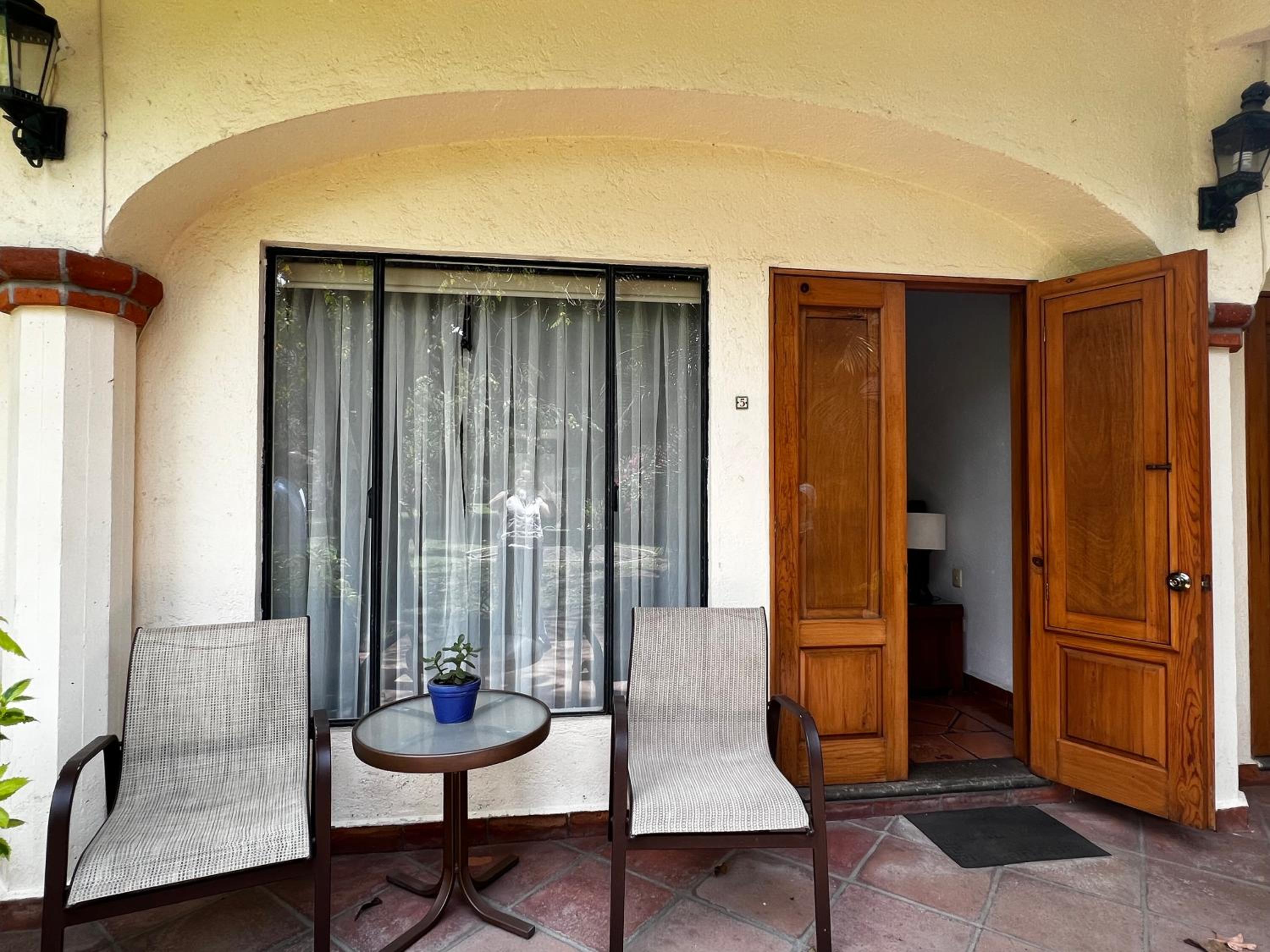 Double Room - Photo 6
