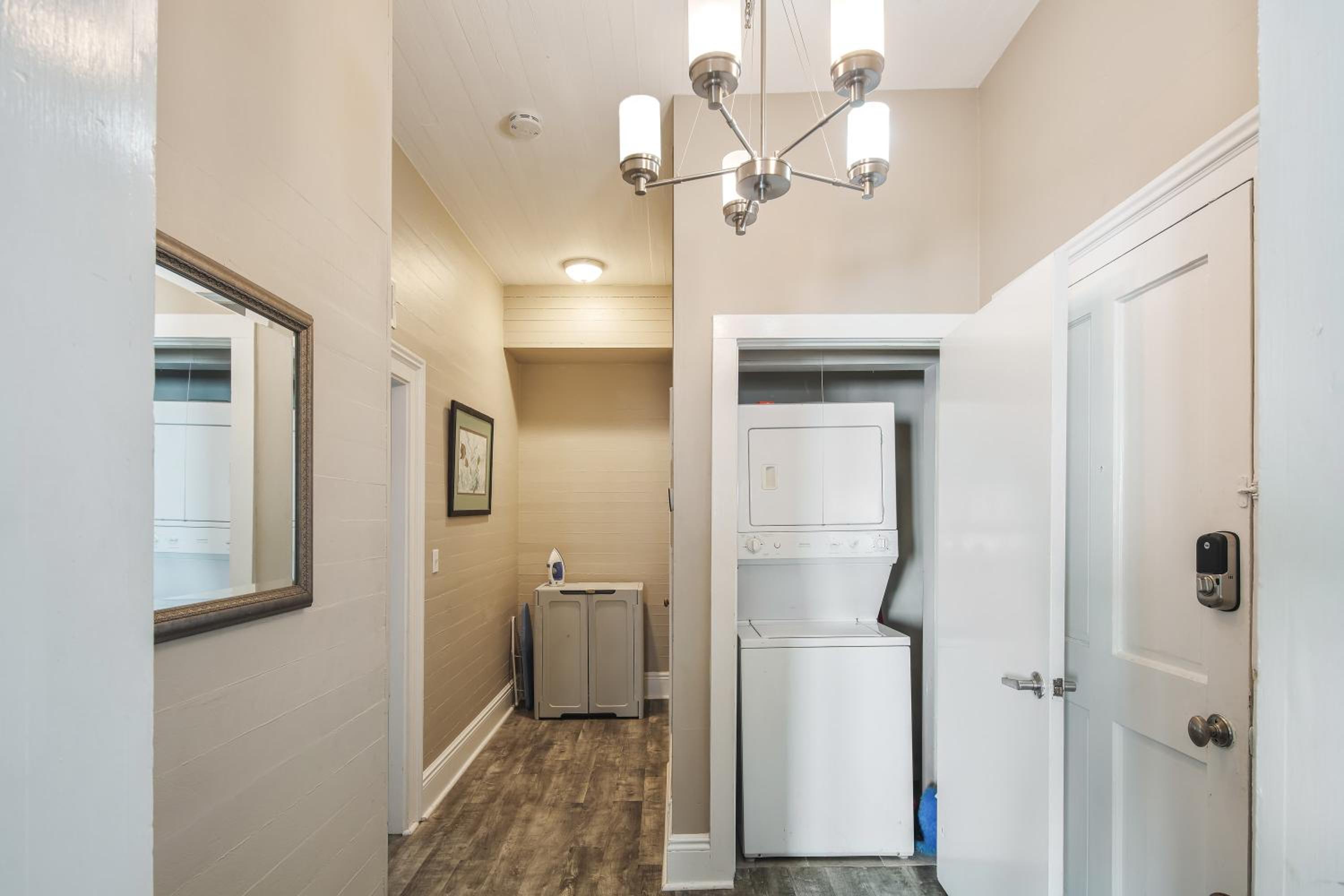 Apartment - Photo 21