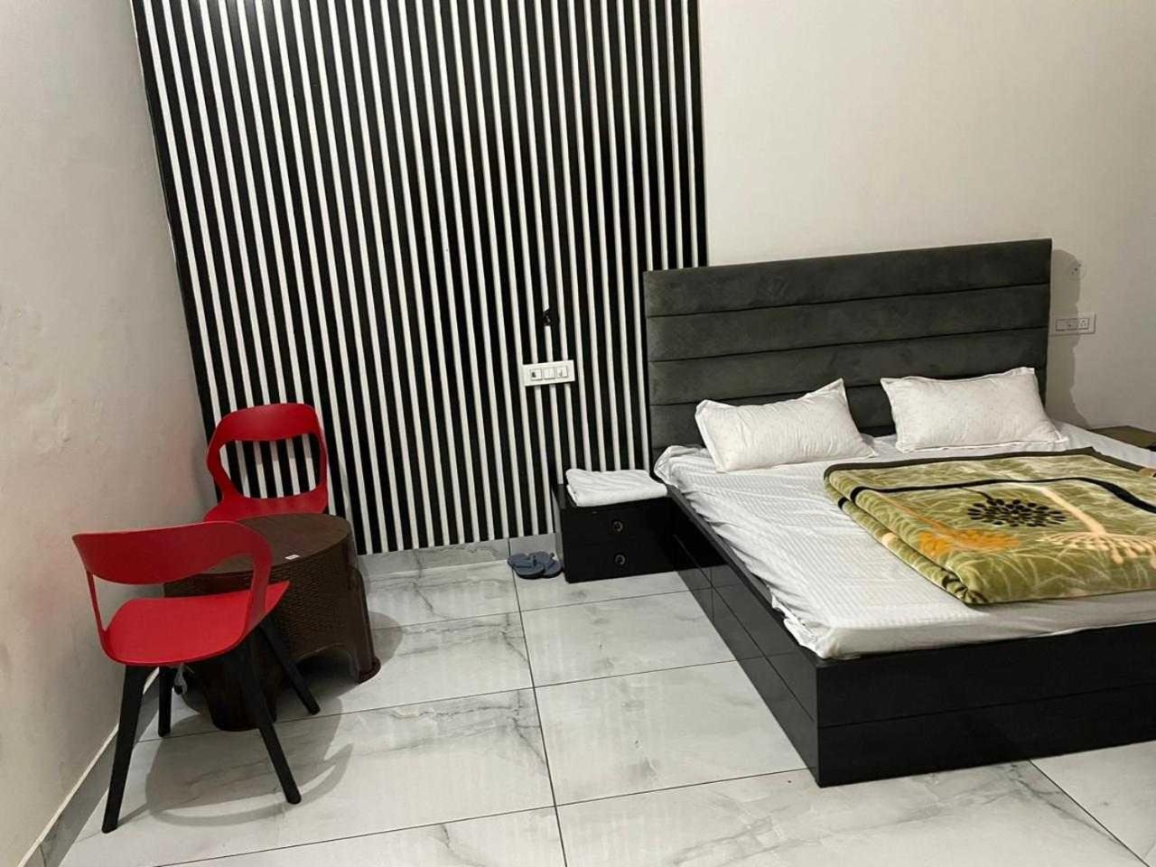 Classic Triple Room photo 2