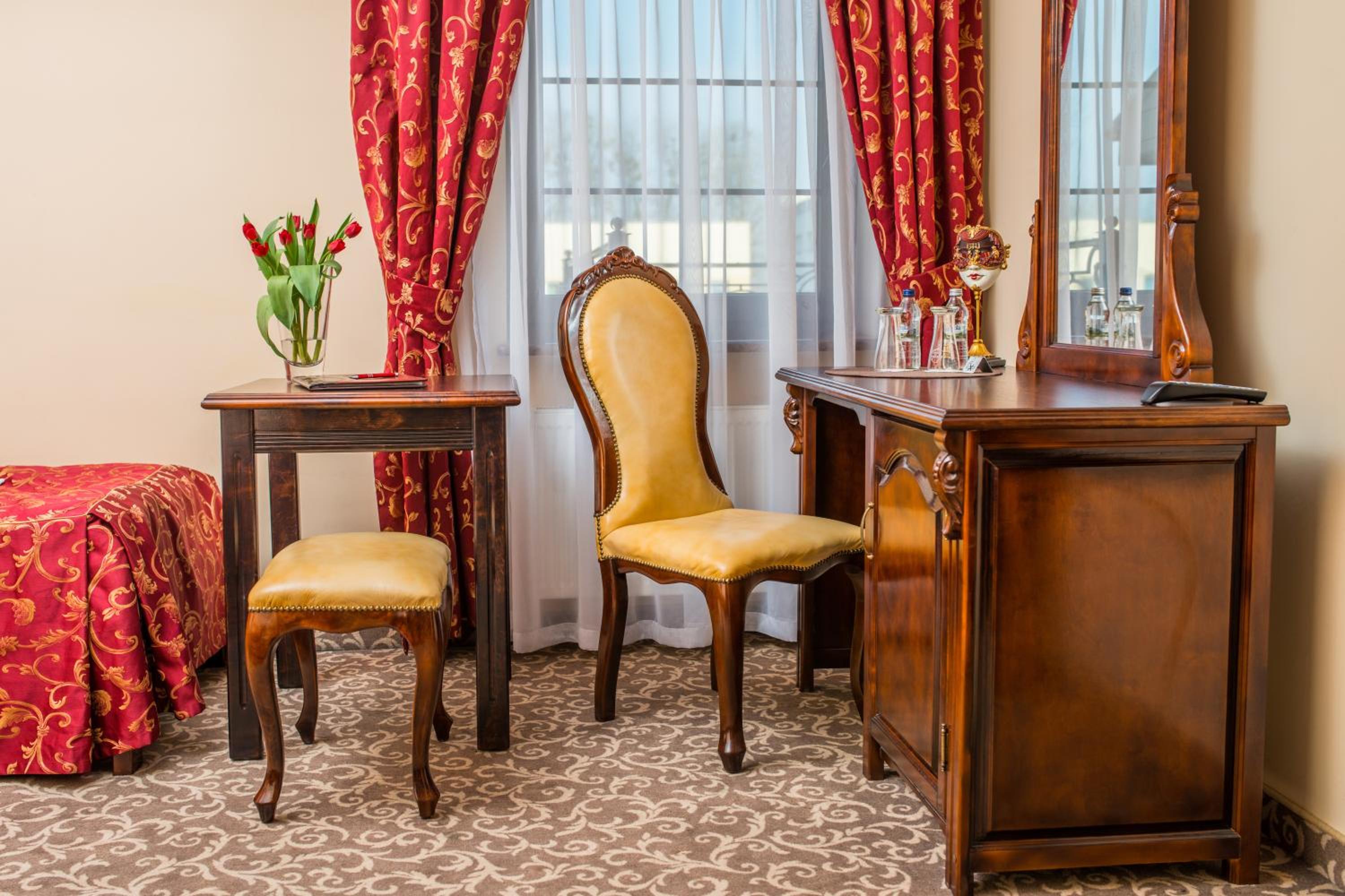 Superior Twin Room - Photo 4