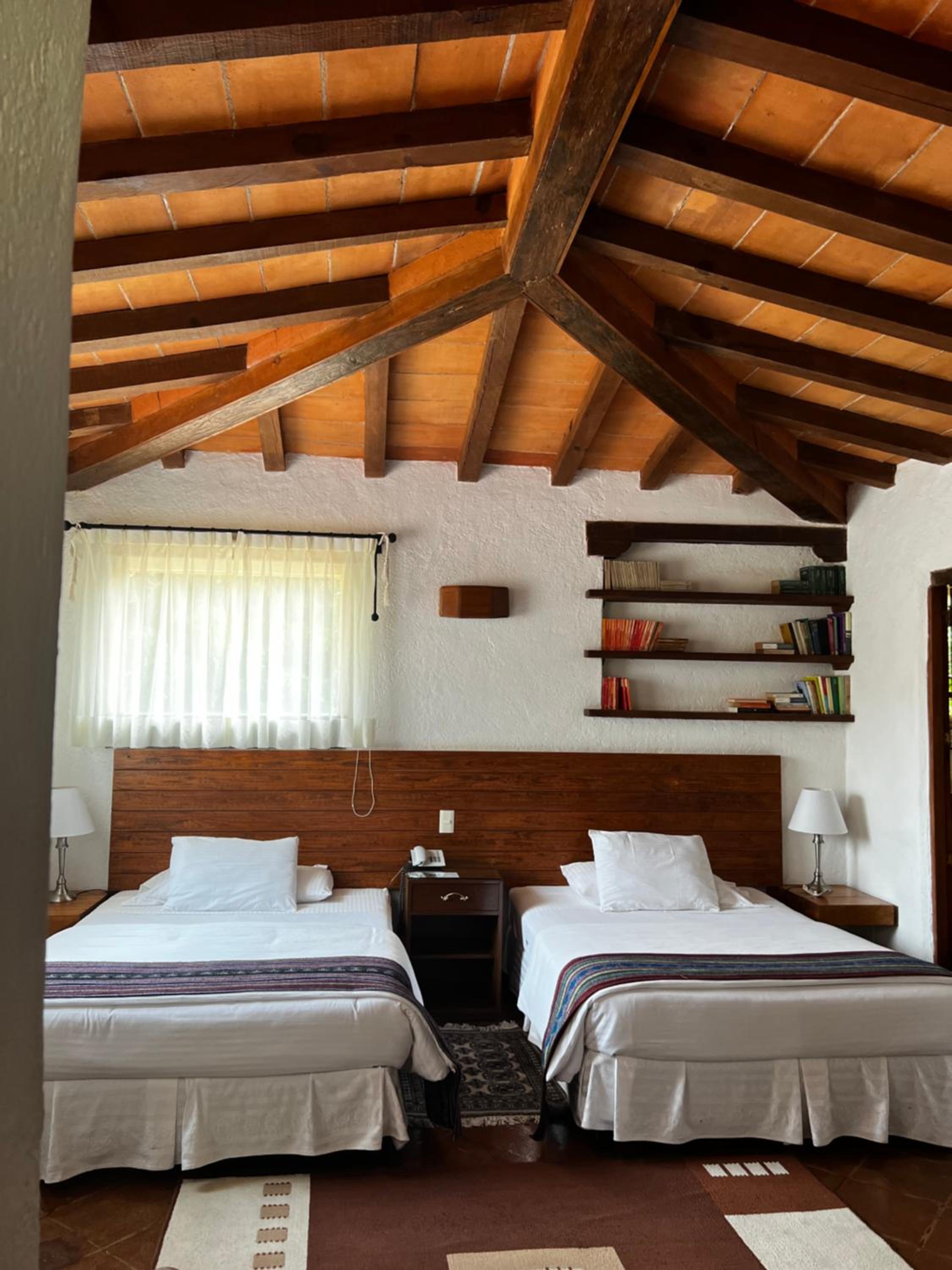 Double Room with Two Double Beds - Photo 8