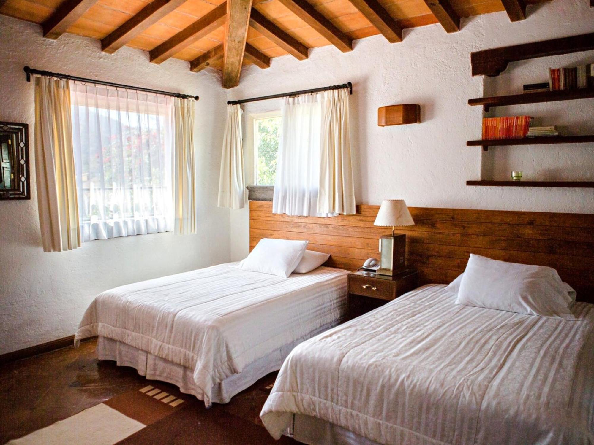 Double Room with Two Double Beds - Photo 5