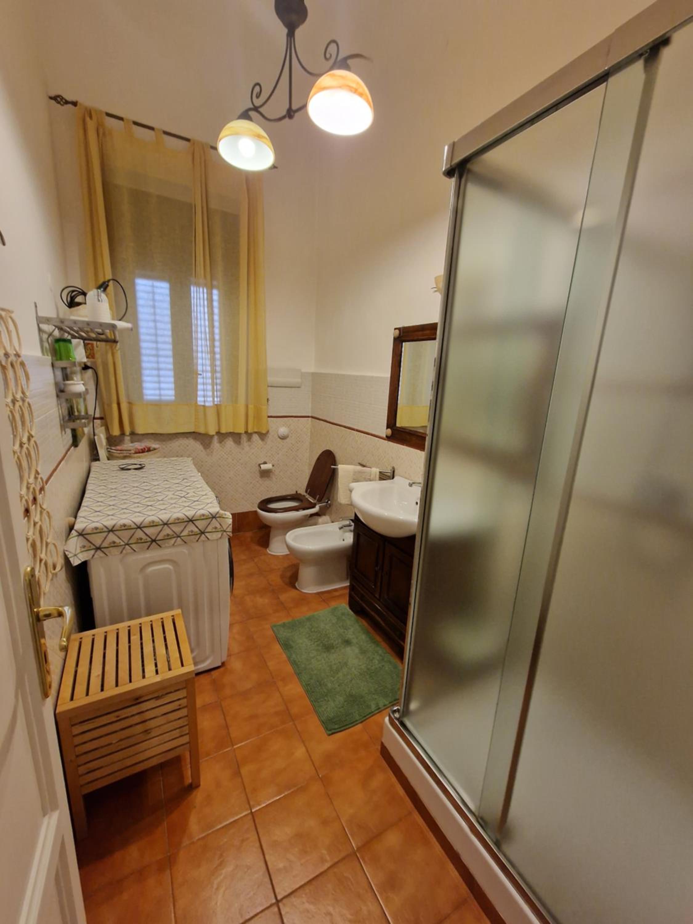 Double Room - Photo 5