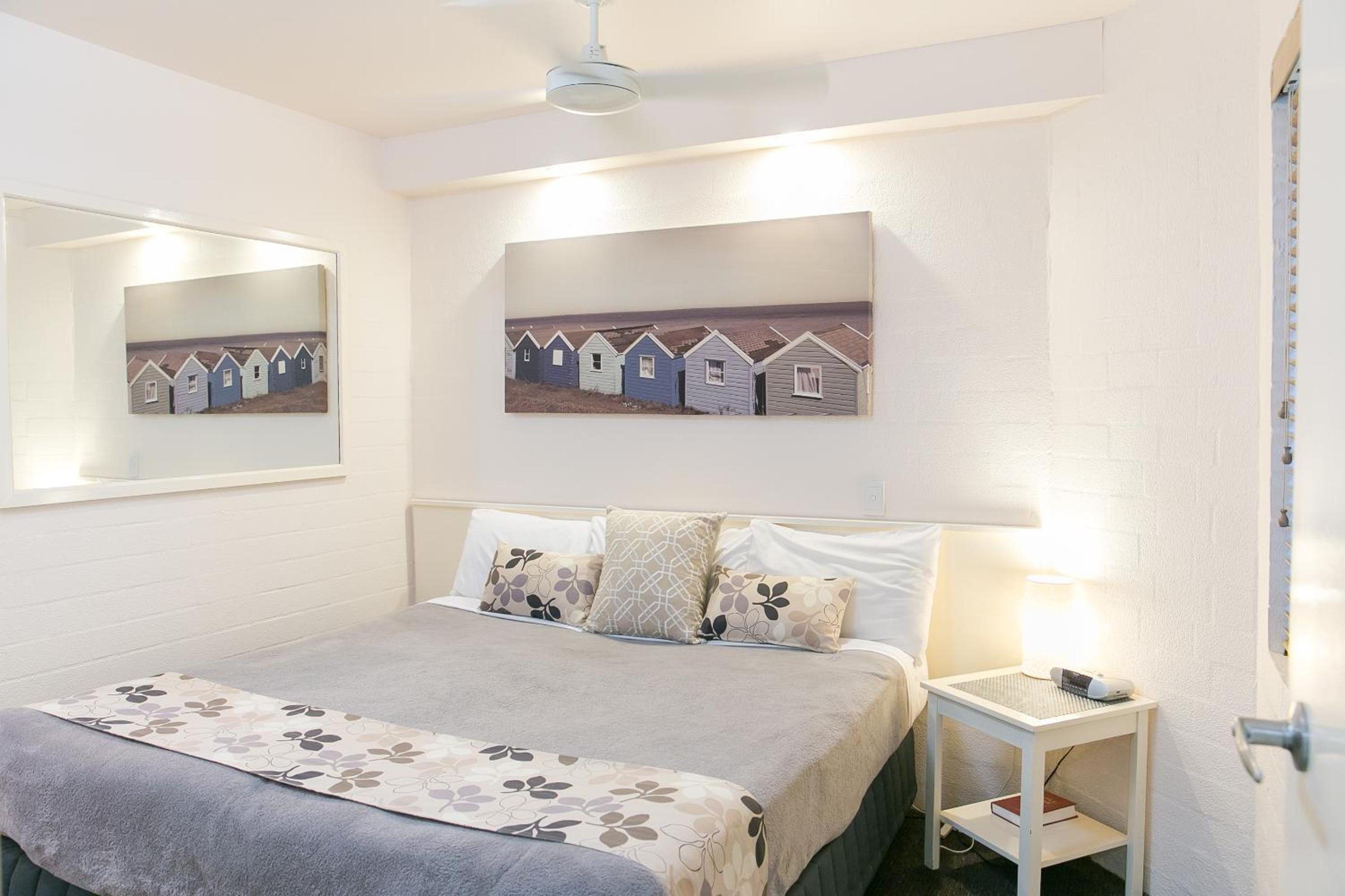 Superior One-Bedroom Apartment photo 3