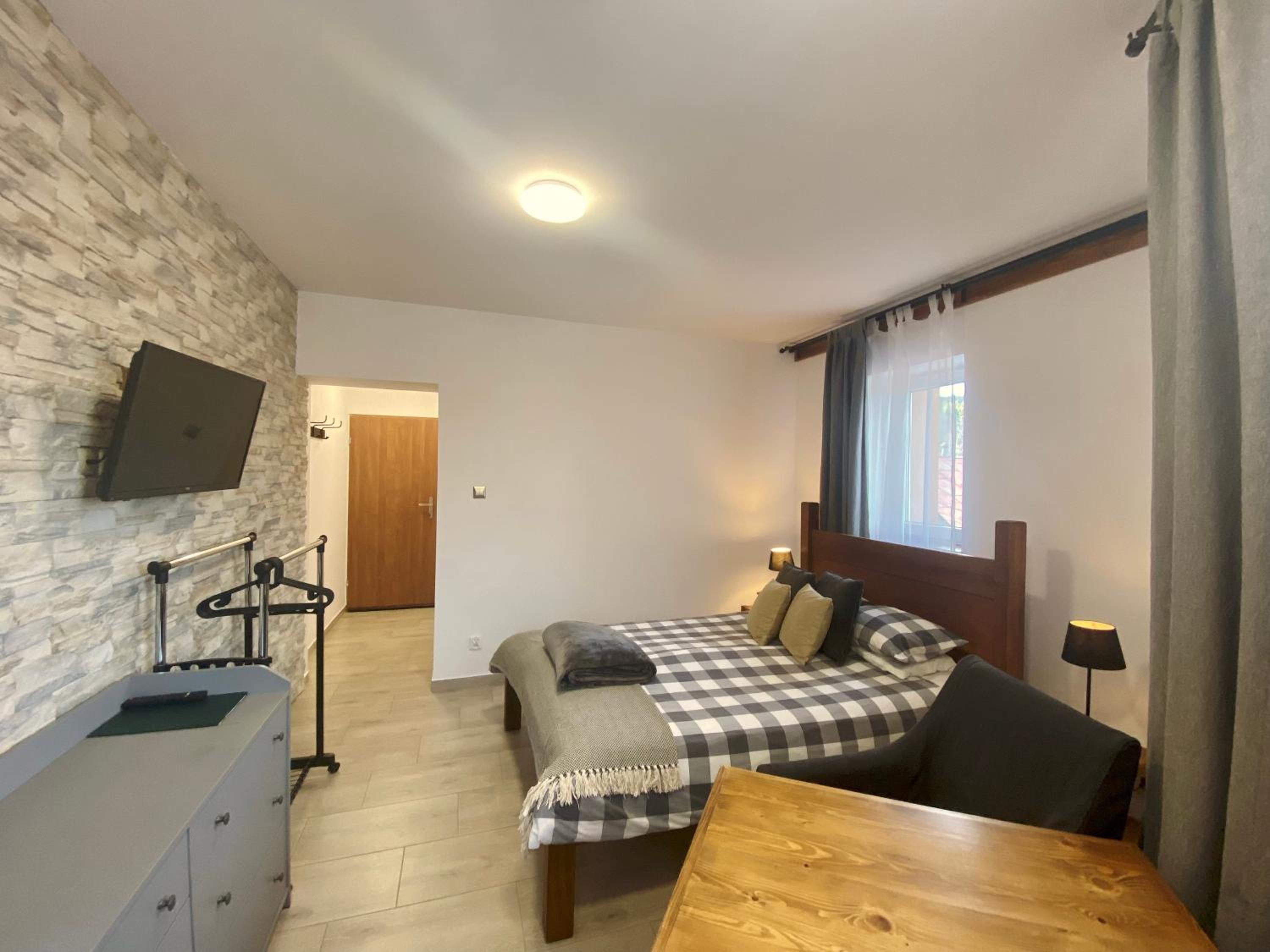Standard Double Room - Photo 6