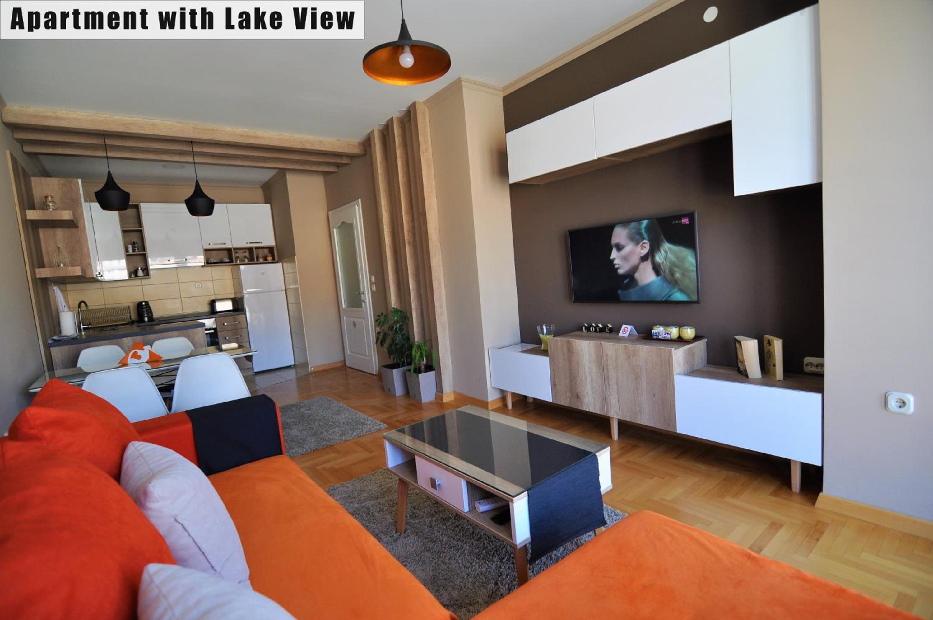 Apartment with Lake View photo 1