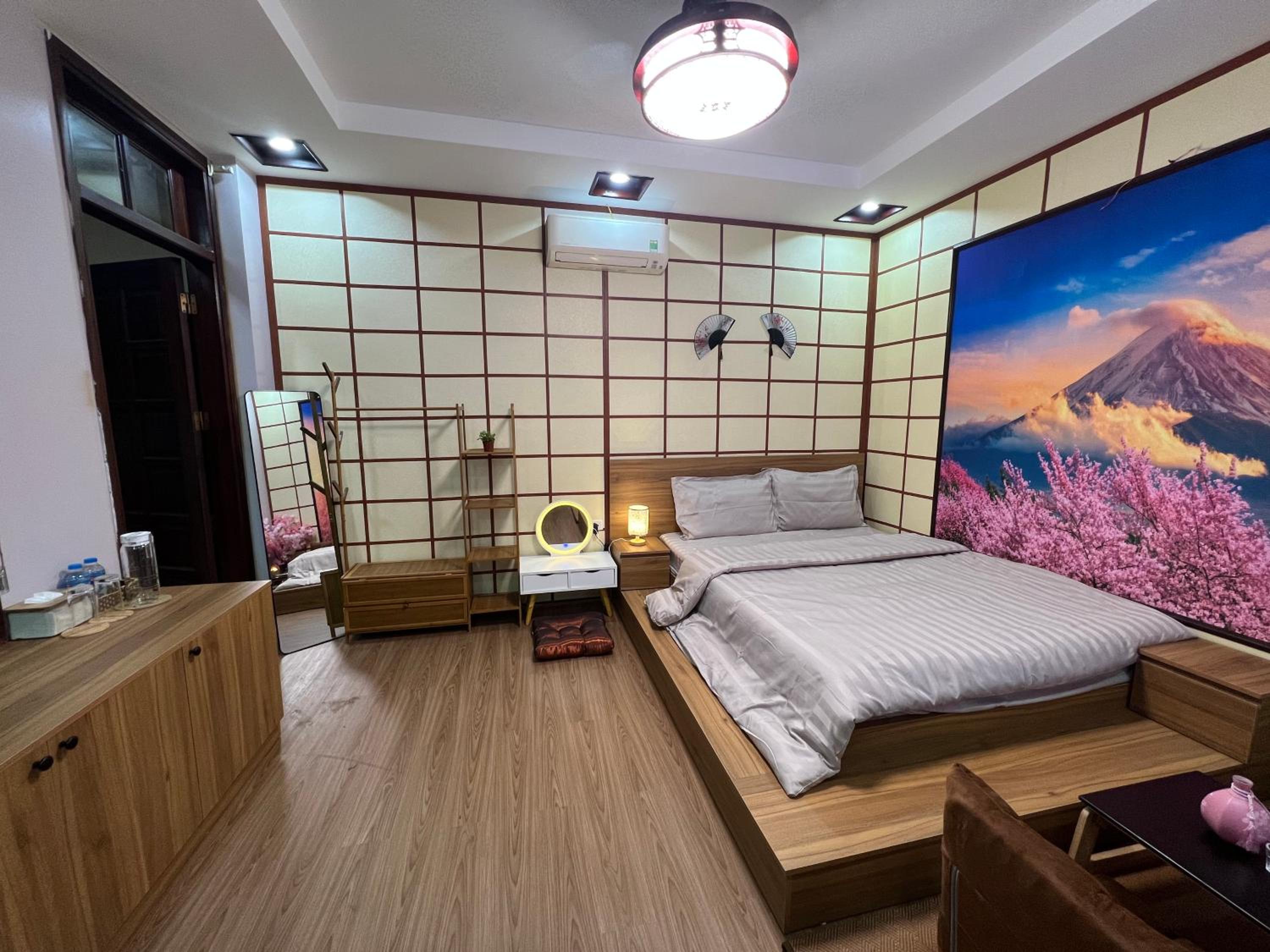 King Room with Balcony photo 2