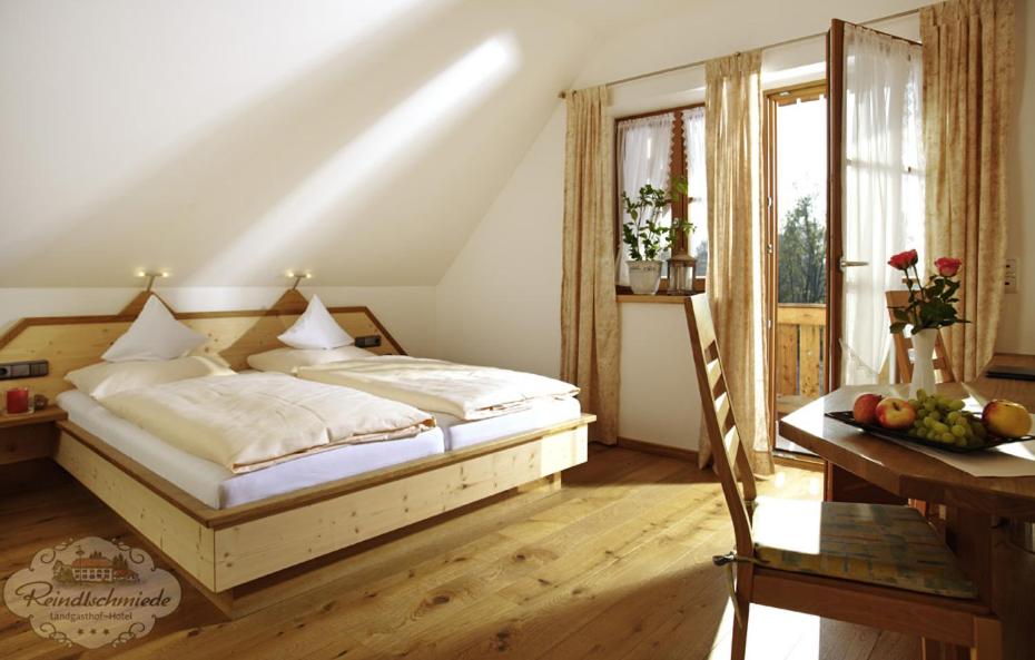 Double Room with Balcony (1 Adult) photo 2