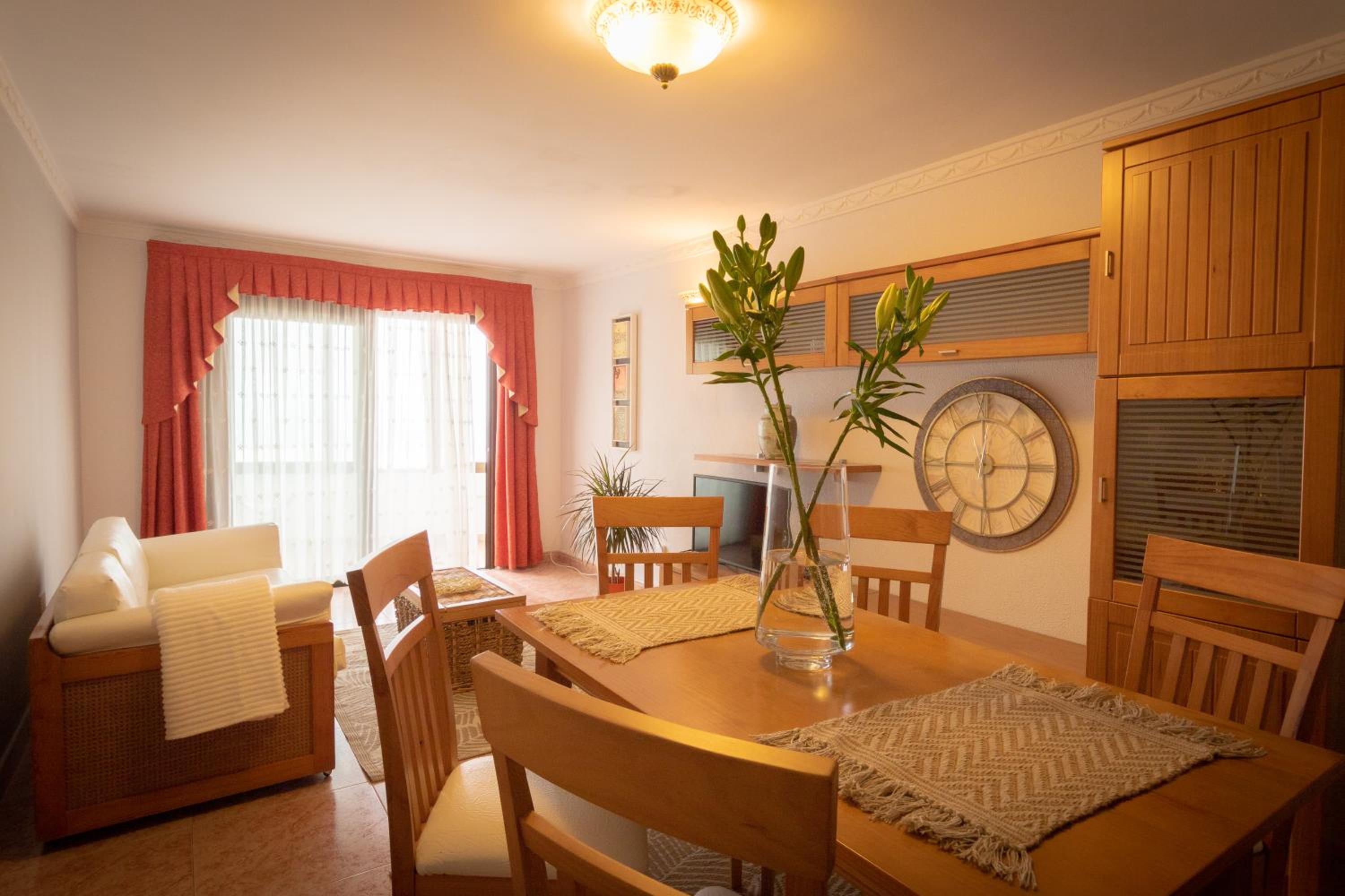 Apartamento con Terraza