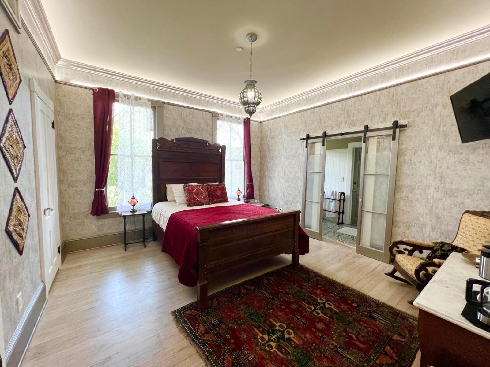 Deluxe Double Room with Balcony