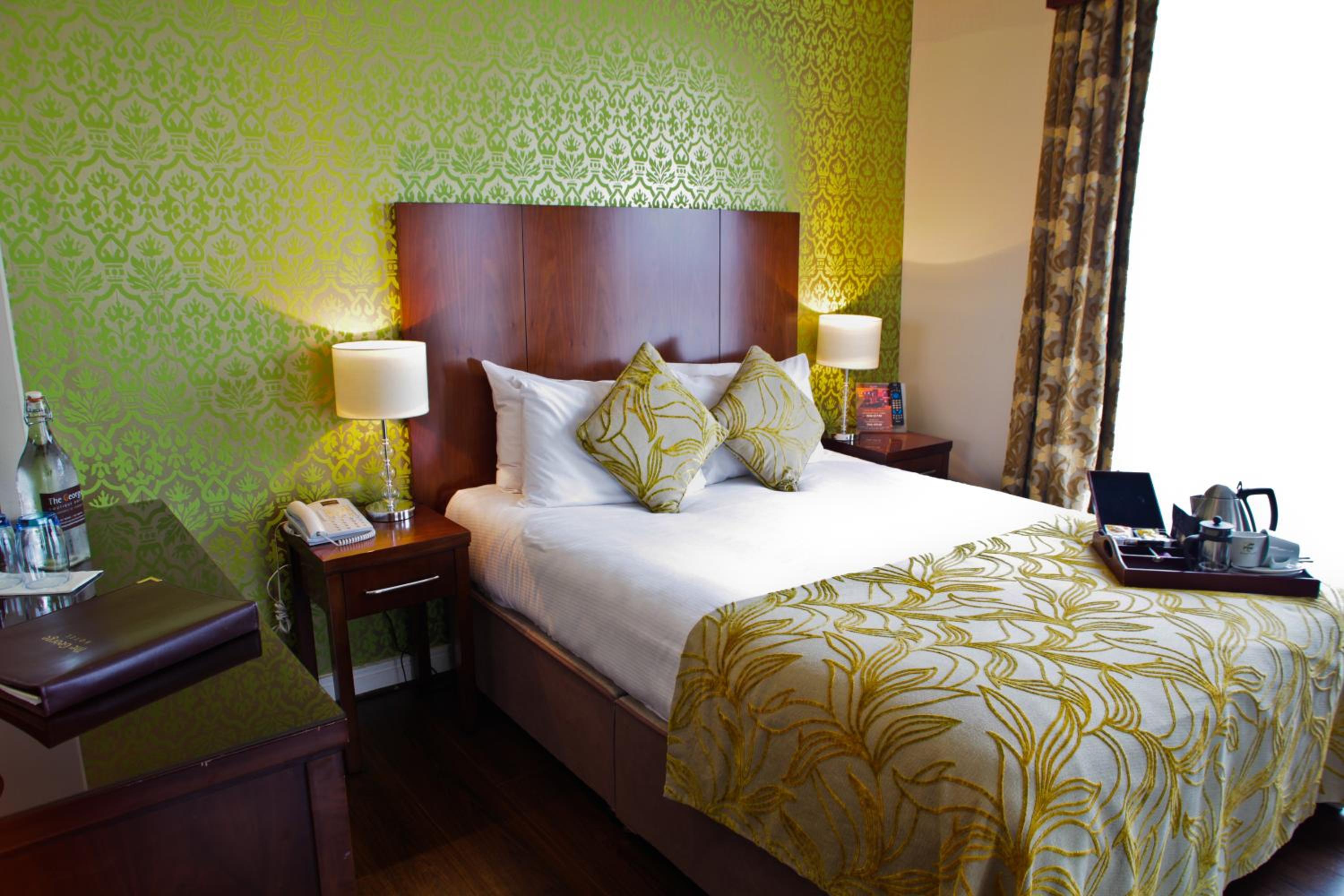Double Room - Photo 5