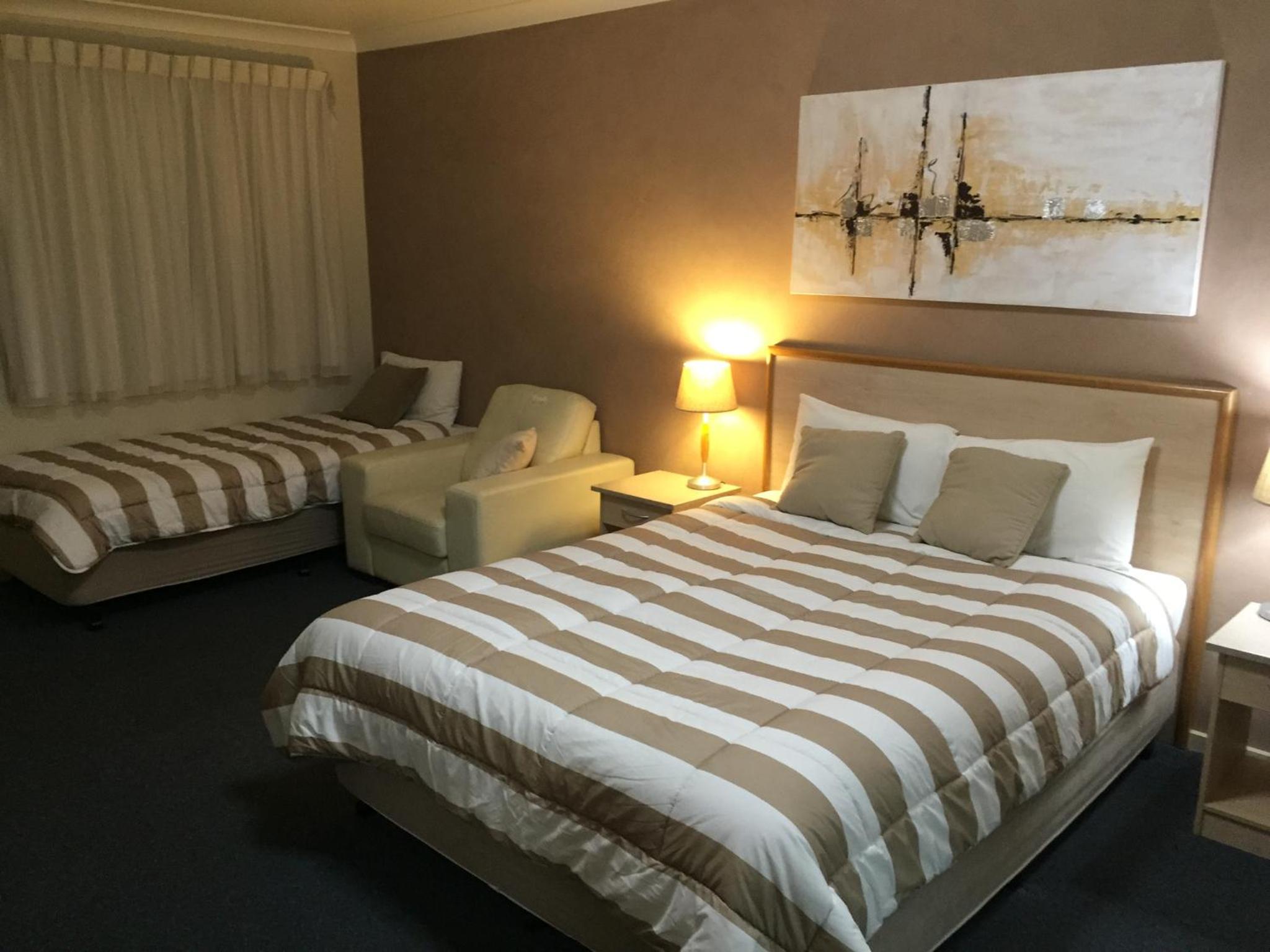 Deluxe Twin Room - Disability Access
