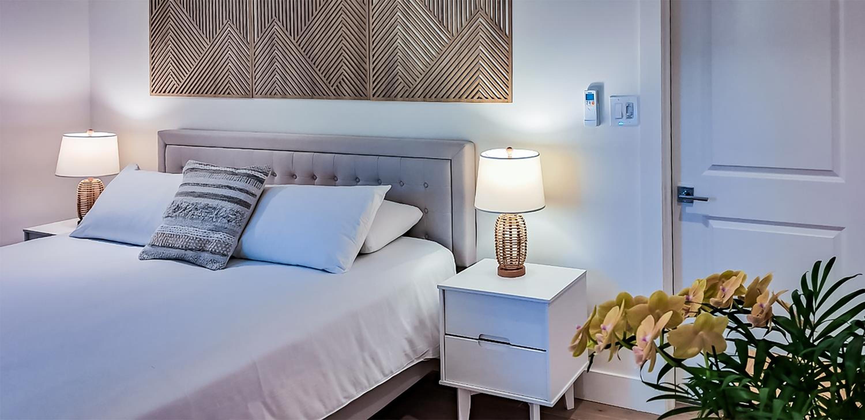 Sunset Bay Suites - Across from Main Property