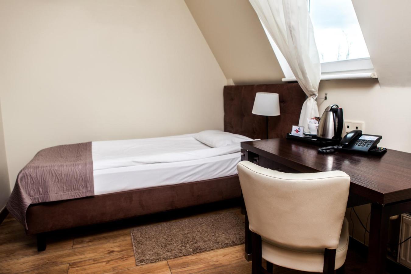 Small Single Room