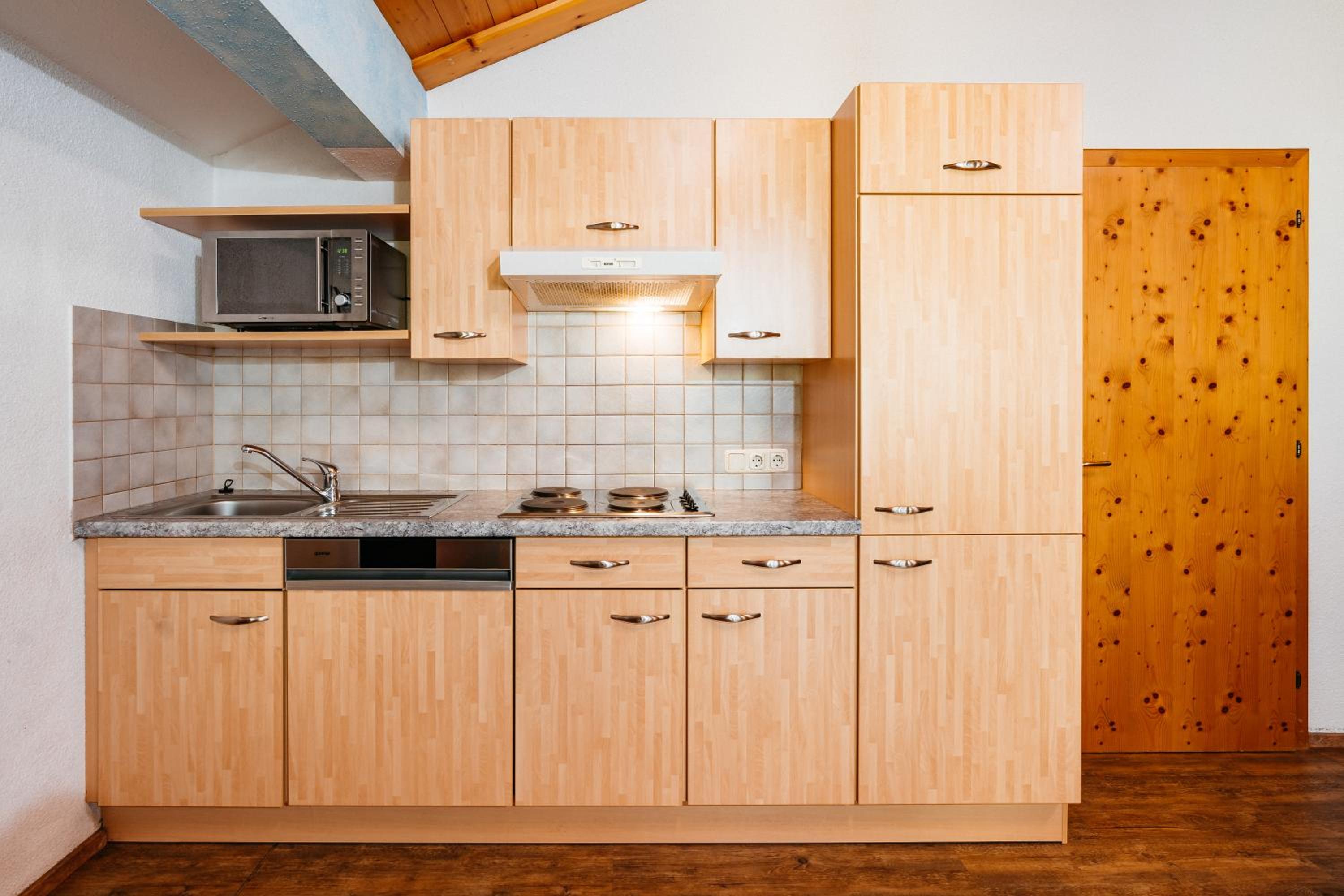 Two-Bedroom Apartment - Photo 6