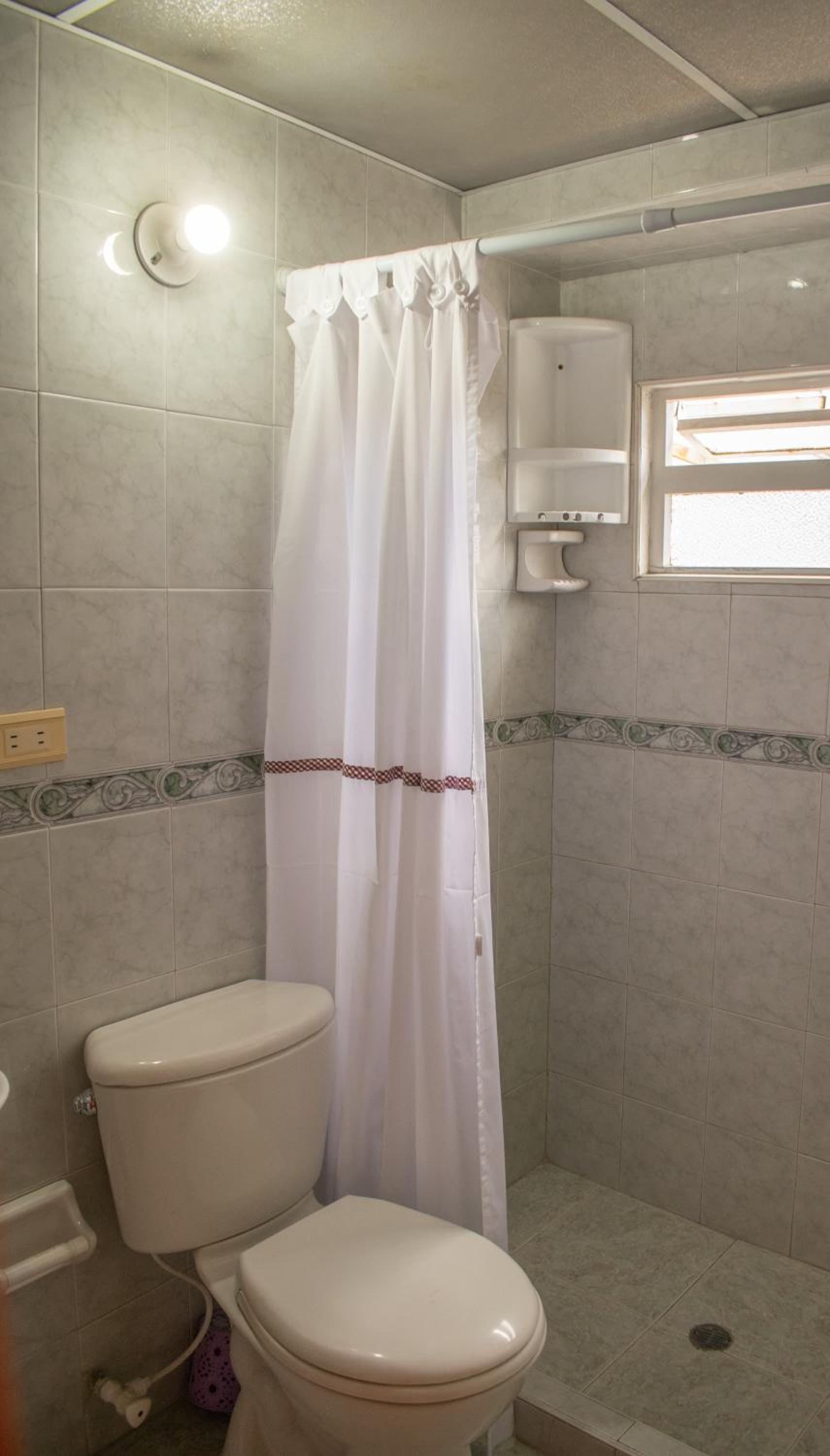 One-Bedroom Apartment - Photo 10