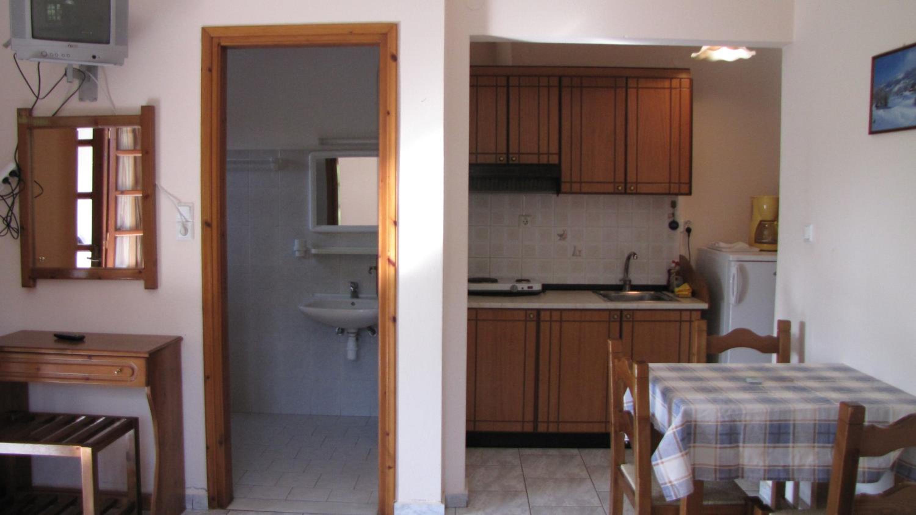 Apartment - Photo 3