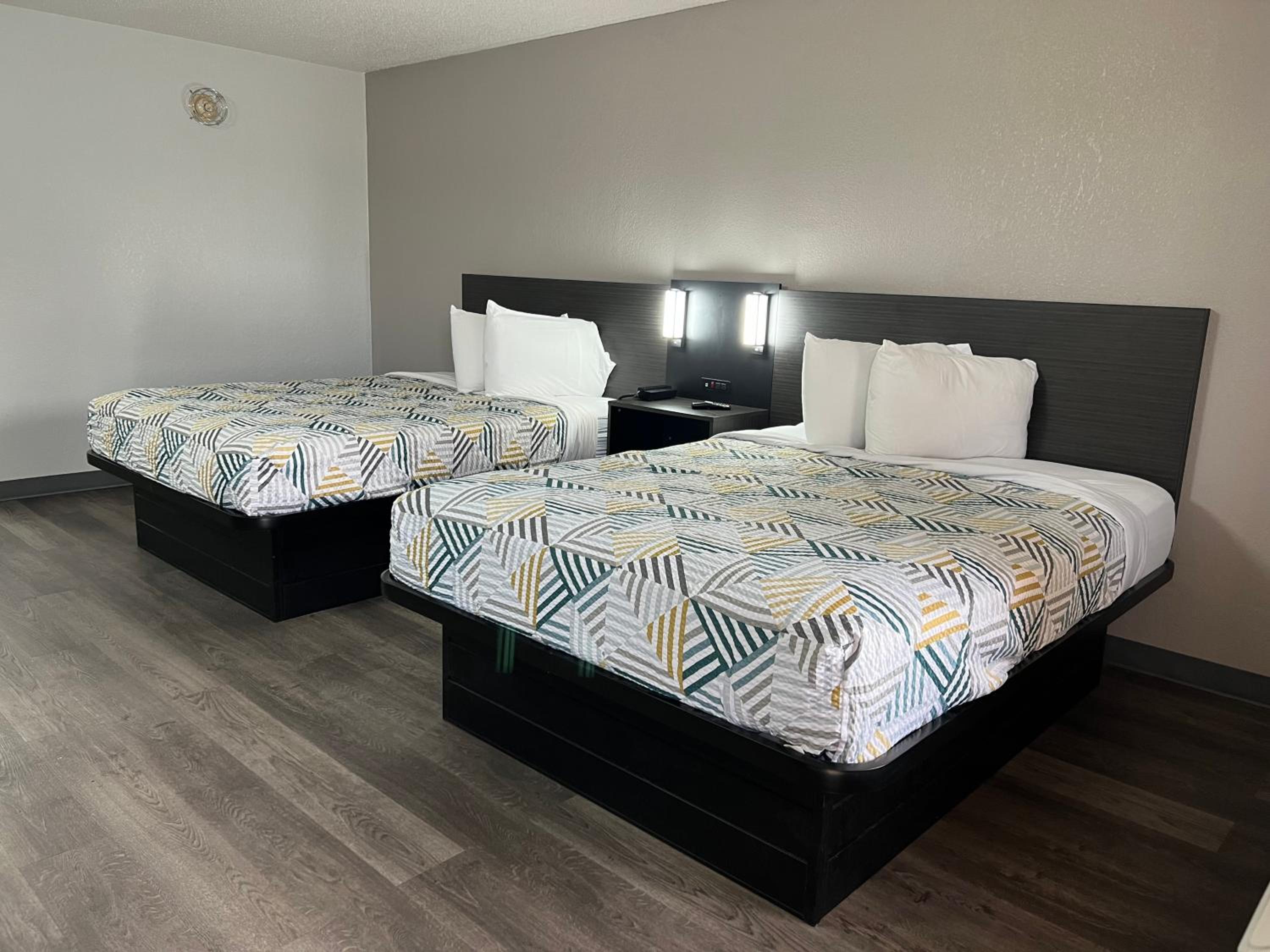 Deluxe Quadruple Room photo 2