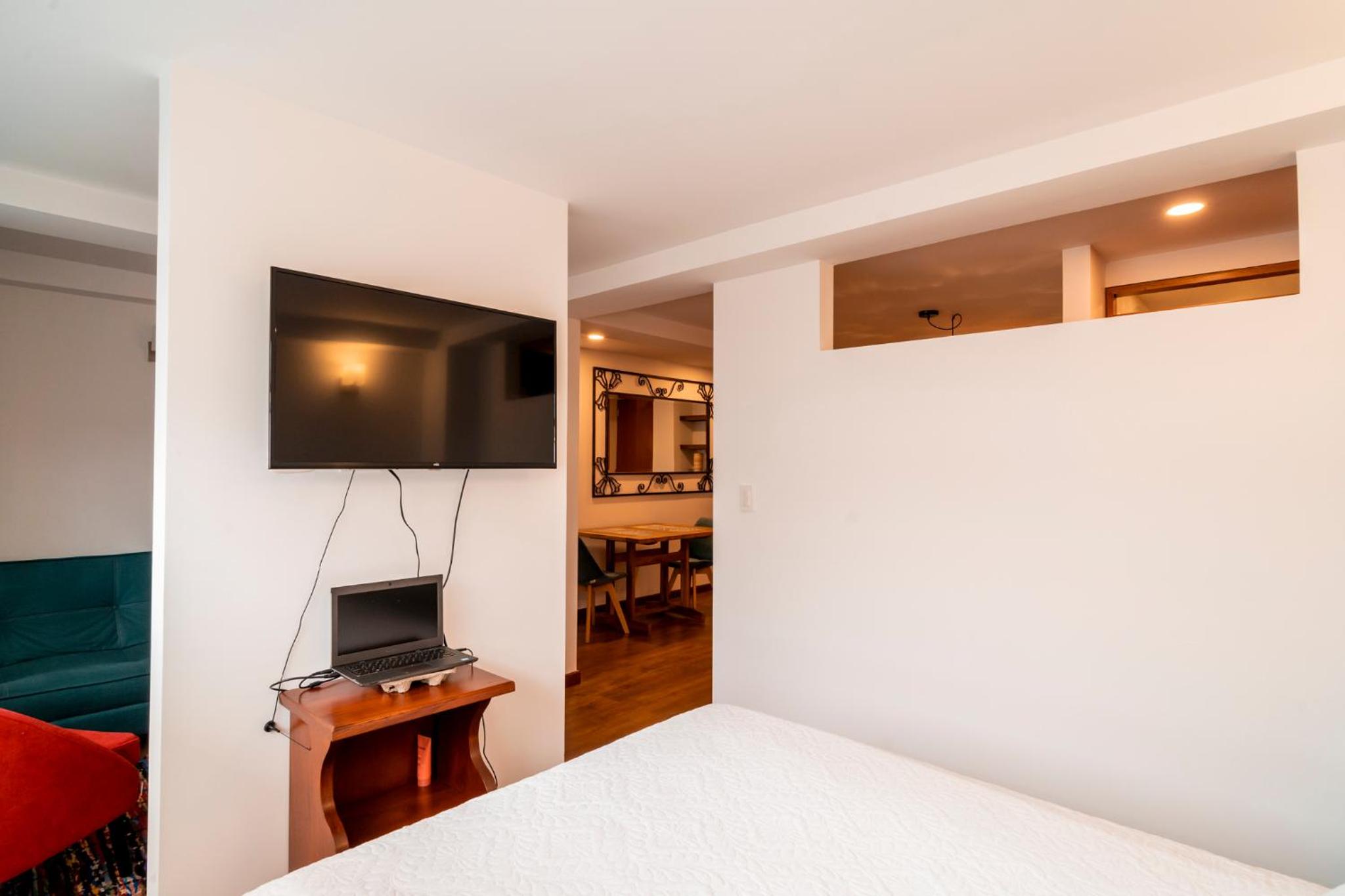 Studio Apartment - Photo 7