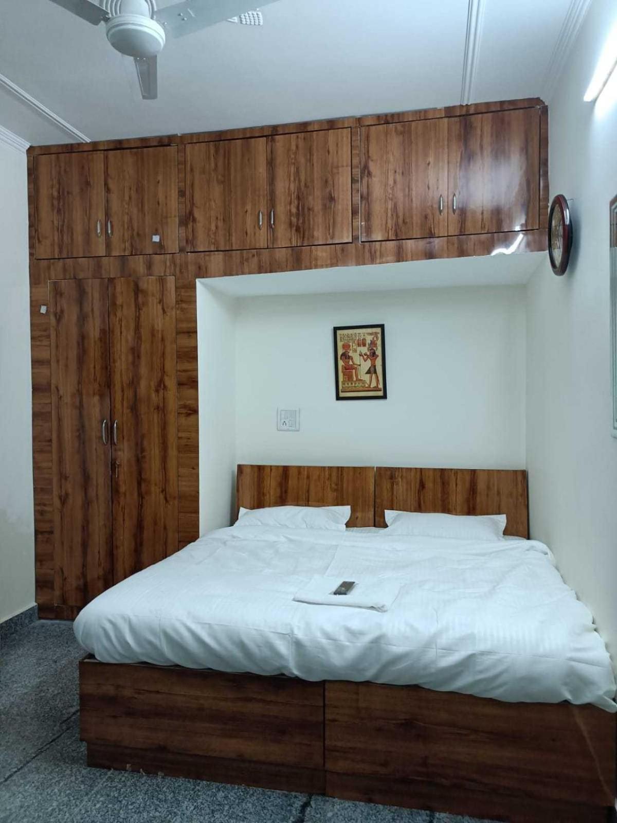 Classic Triple Room