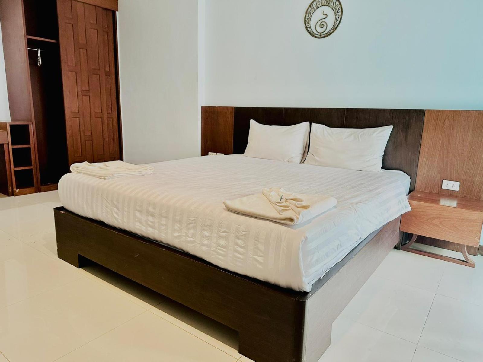 Deluxe Double Room - Photo 6