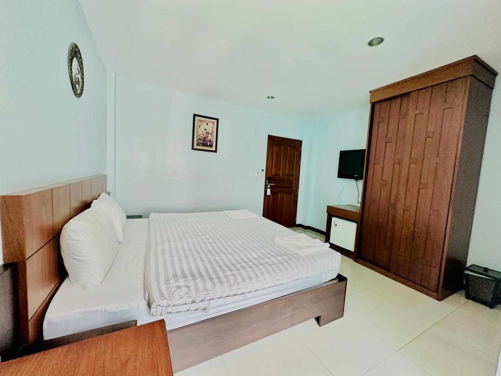 Deluxe Double Room - Photo 4