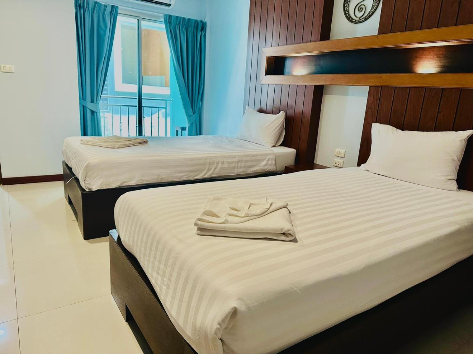 Deluxe Twin Room - Photo 5