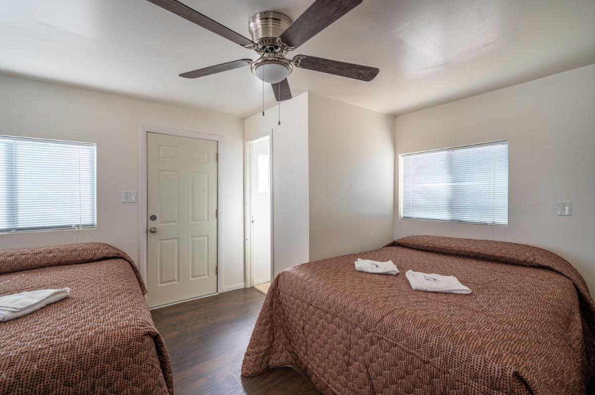One-Bedroom House photo 2