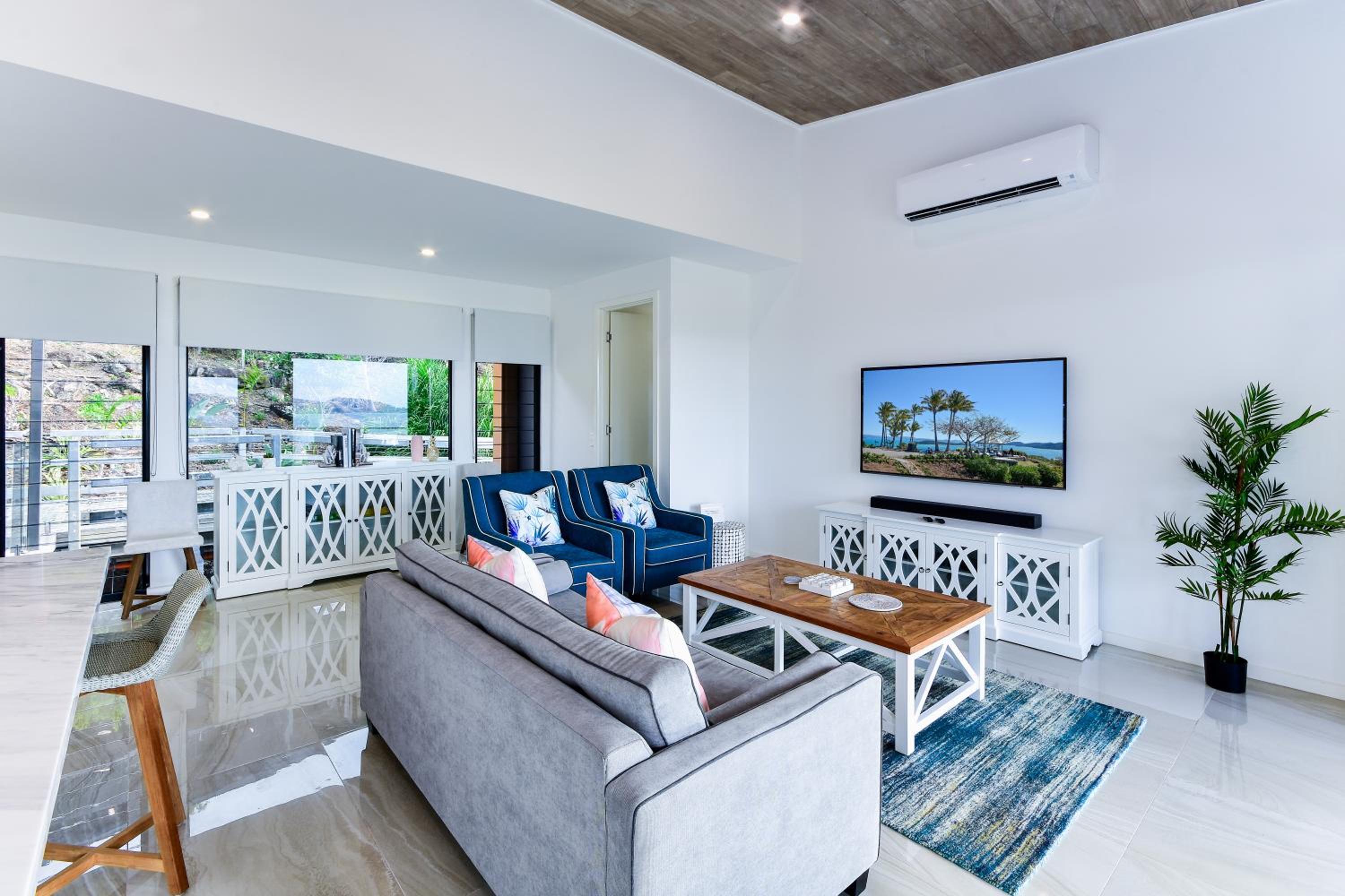 2 bedroom seaview - Apartment 16