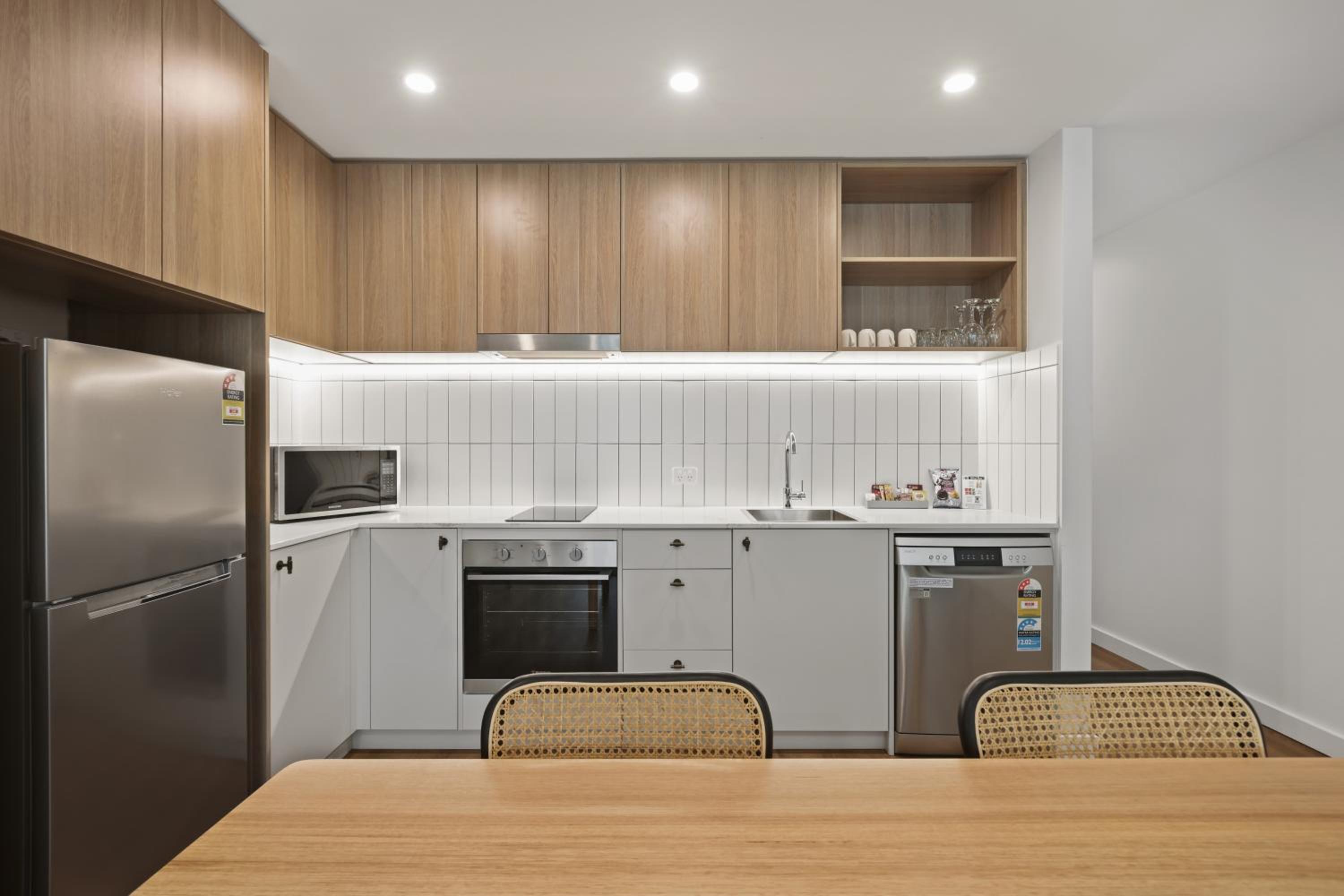 Two-Bedroom Apartment - Photo 6