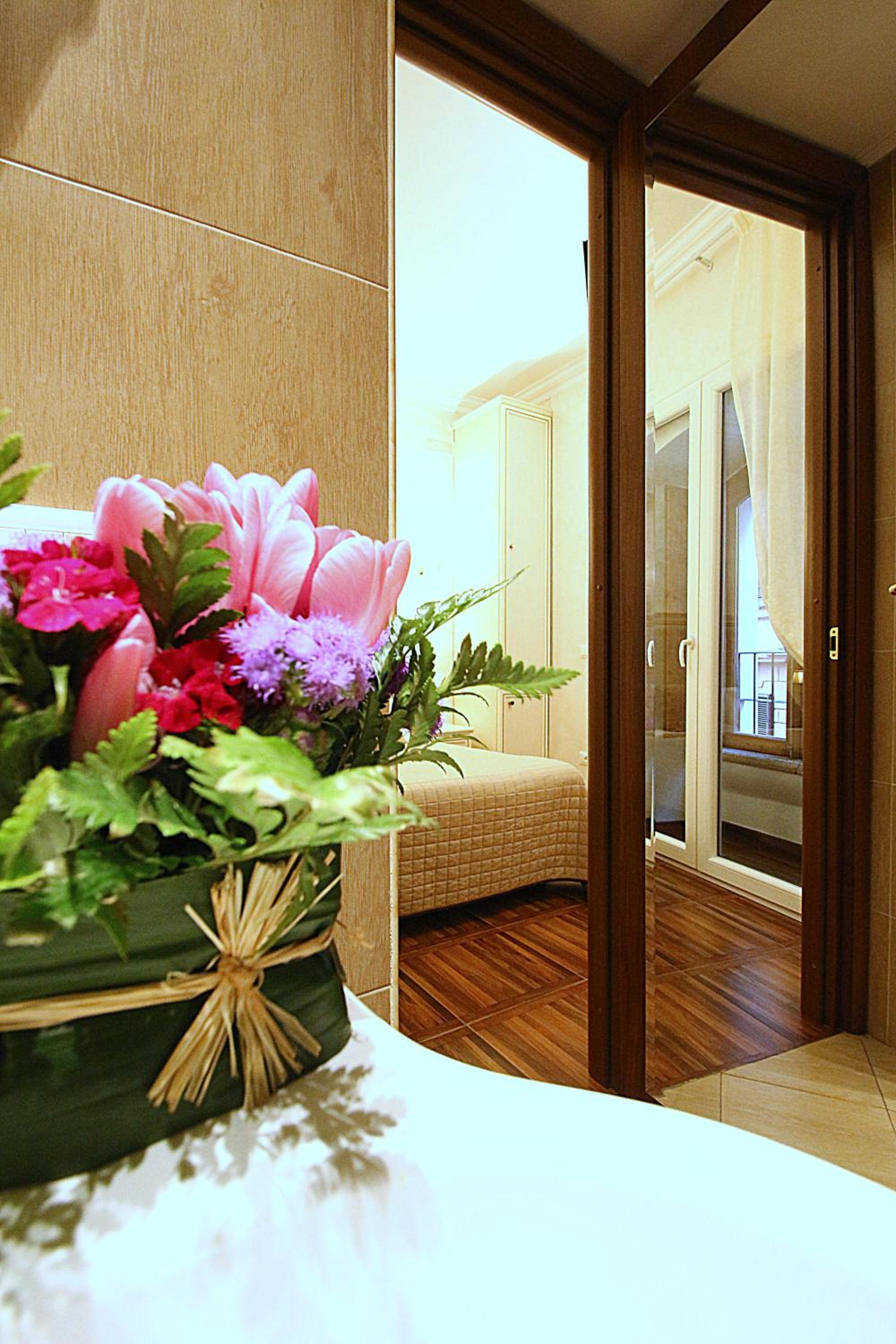 Single Room photo 1